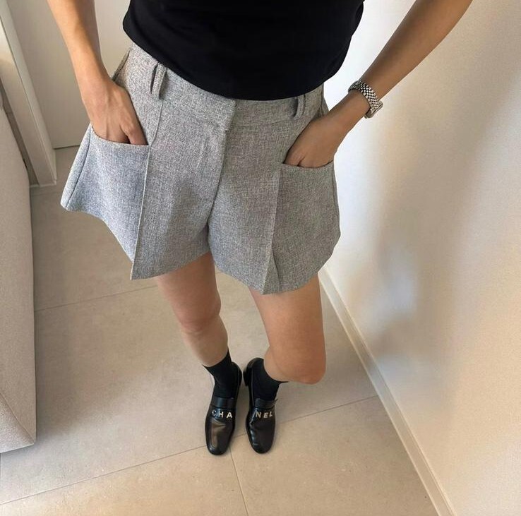 SU08 腰 24 -30   HIP 45  長 14  $399 (一口價)