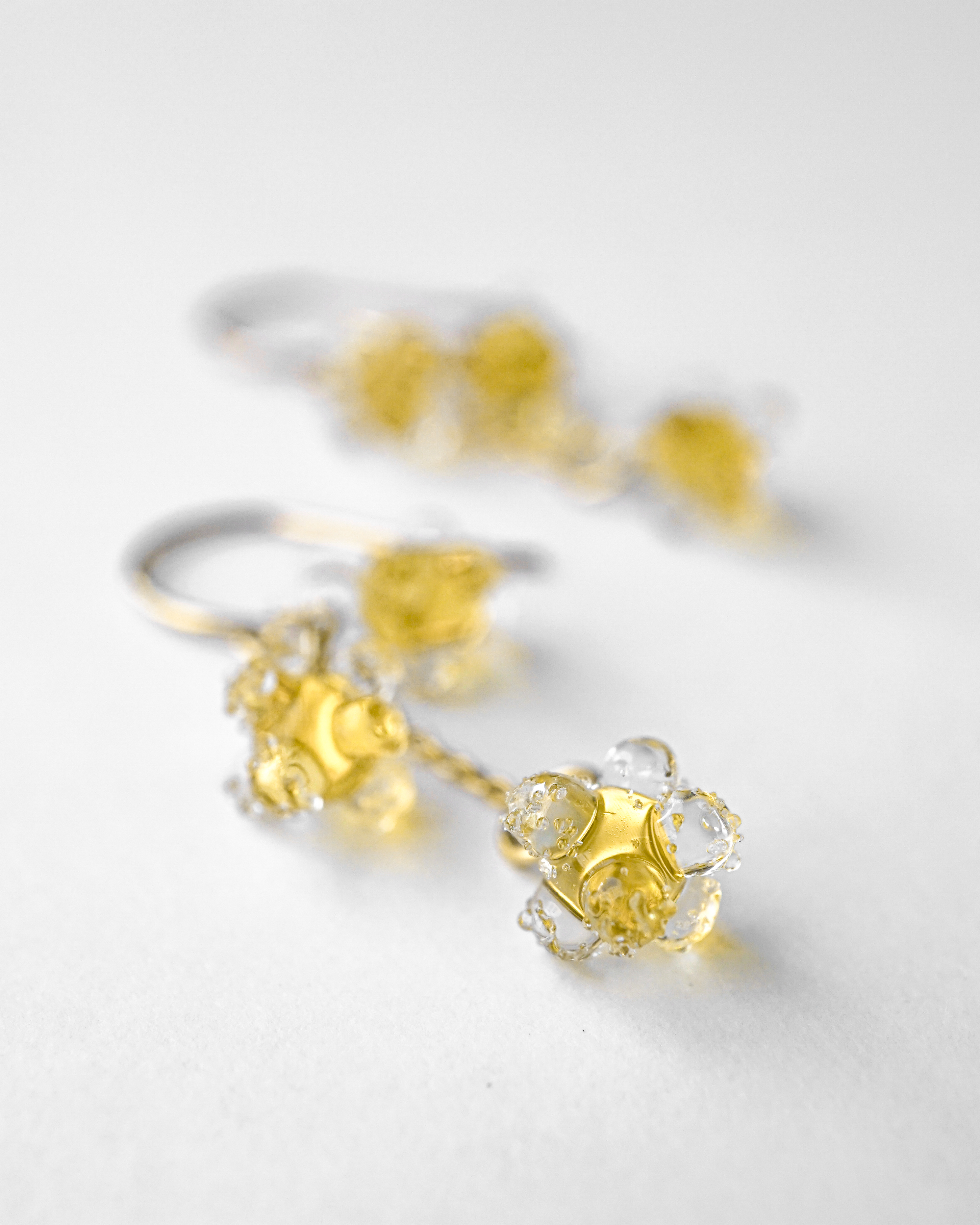 HARIO-LWF - 含羞草手工玻璃耳環