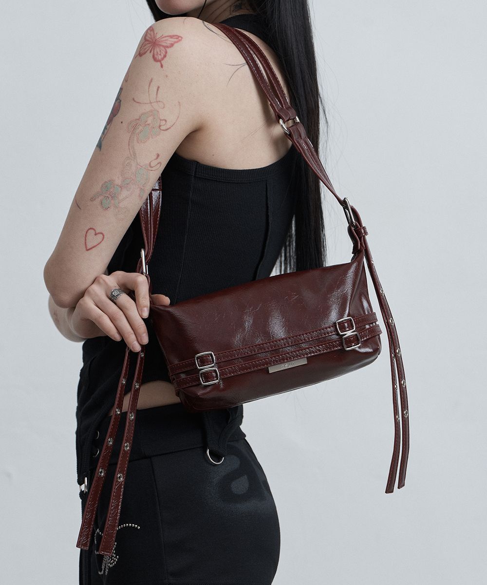 AS YOU ARE 束帶迷你斜背包 酒紅色 AS26SMBAG01BD