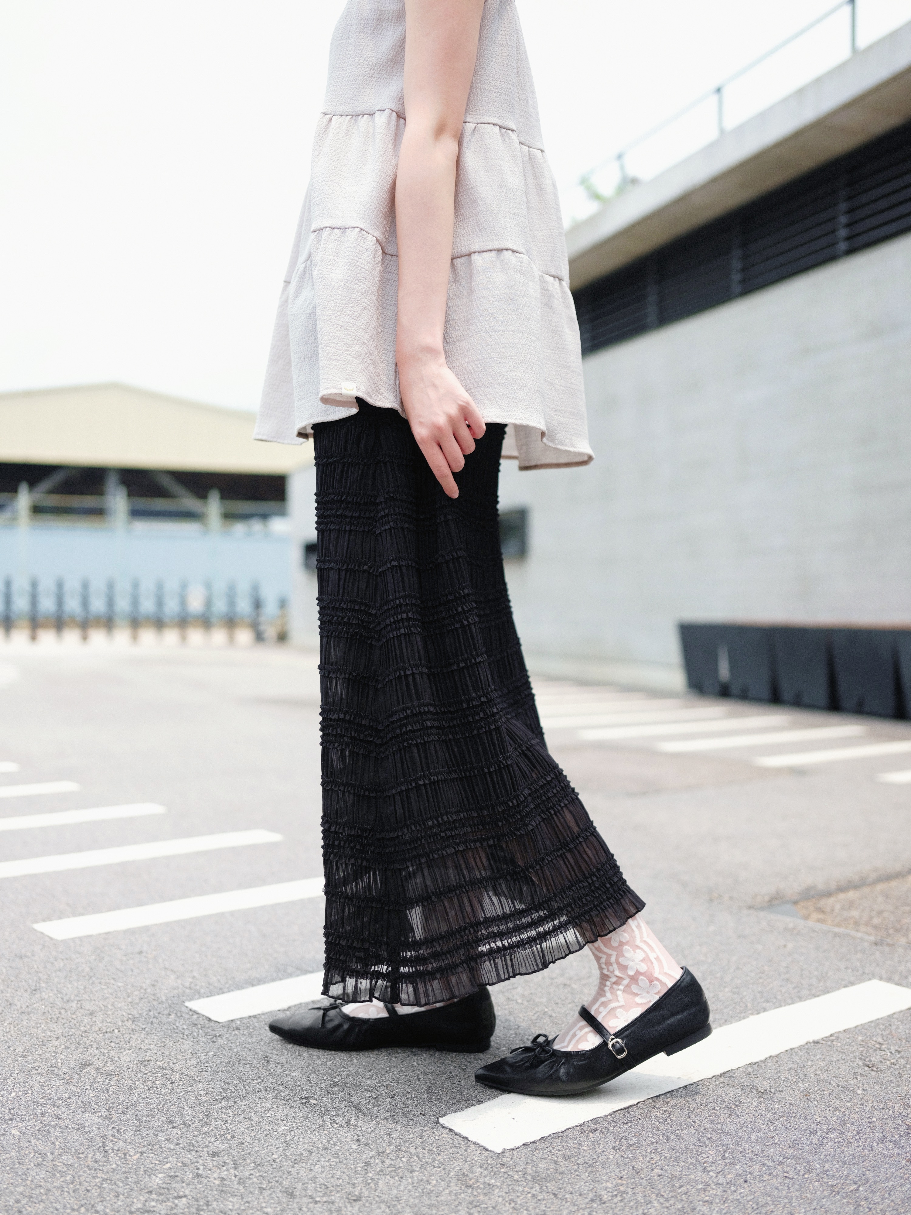 兩色 / 溫柔感荷葉皺褶半身裙 / Shirred Texture Ruffle Skirt