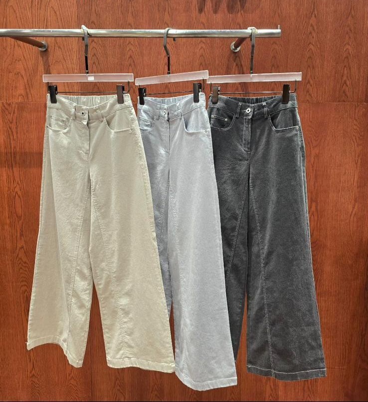 IL39 S:腰 HIP 長 /M:腰 HIP 長 /L:腰 HIP 長 $479 (一口價)