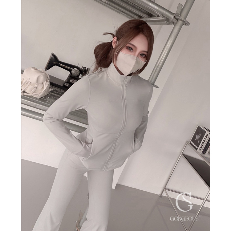 LE037 「Air Yoga'SS腰機能外套」