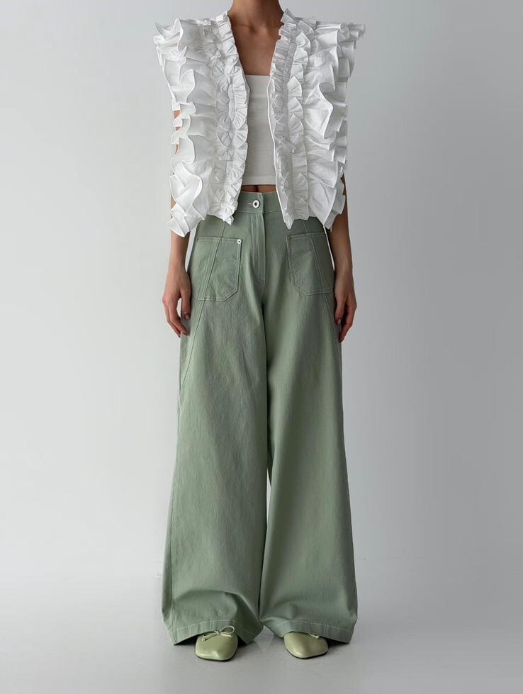 IL44 S:腰25 -29     HIP35-42   長39.5    /M:腰 26.5 -30.5  HIP 36.5 -43.5  長39.5   /L:腰 28-32   HIP38 -45   長39.5   $449 (一口價)