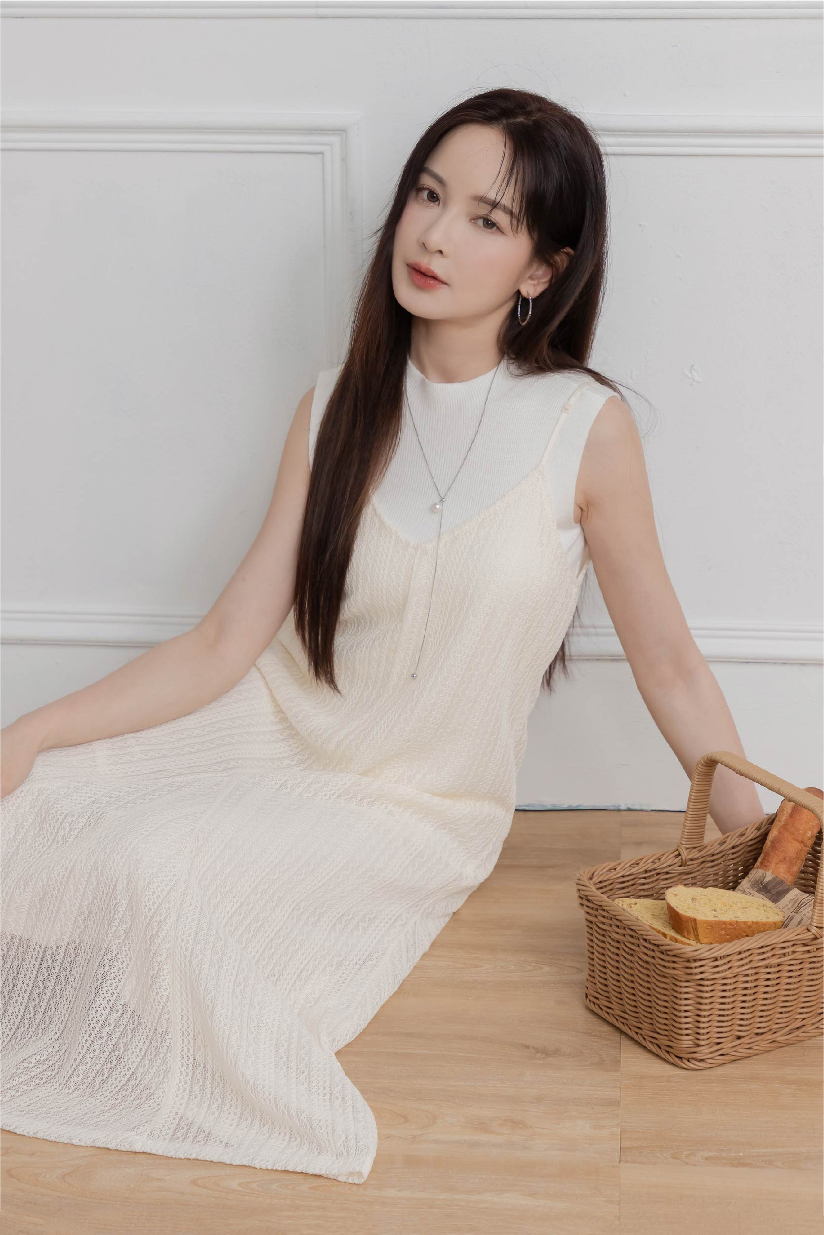 細肩吊帶魚尾裙洋裝