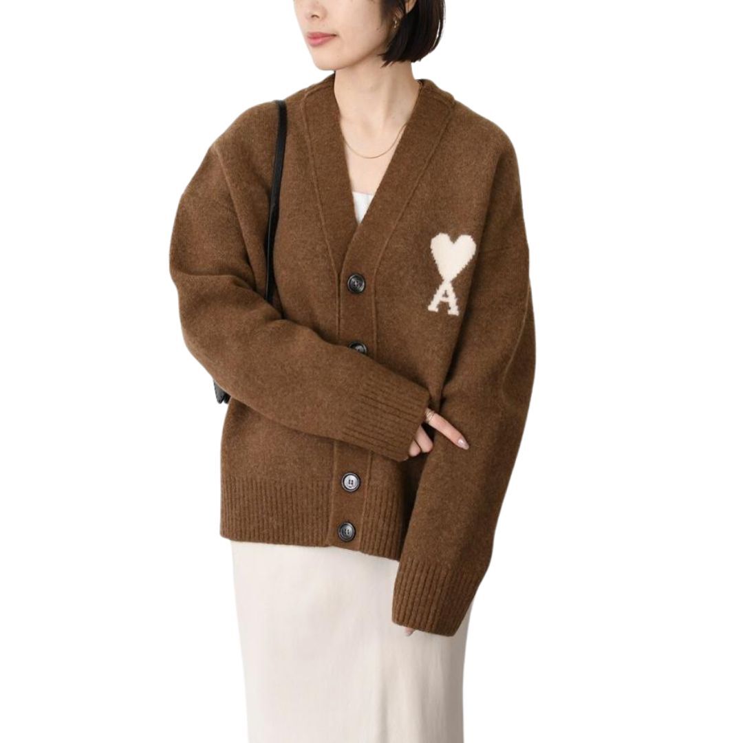 1LN1007-044 AMI Alpaca Ami De Coeur Crewneck Sweater Brown #UKC365-KN0135-217 (C-BR-E)
