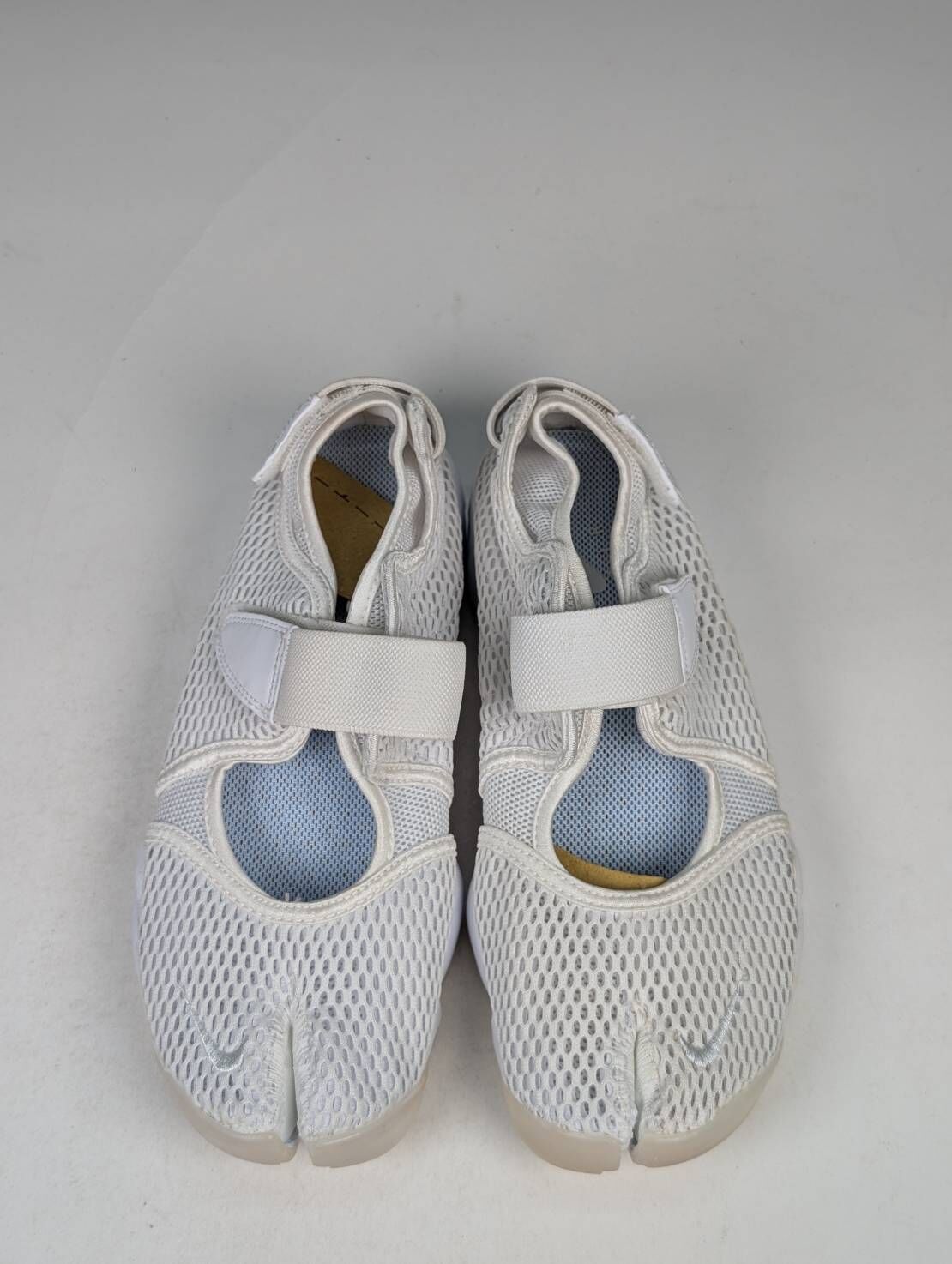 微瑕疵-左右鞋面、鞋底泛黃 848386-100/9 W NIKE AIR RIFT BR 忍者鞋 白色