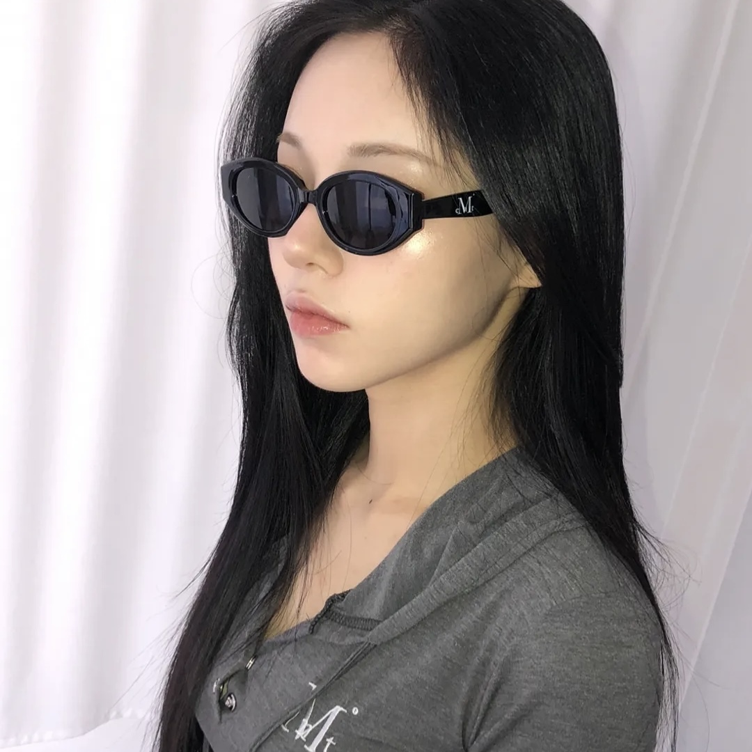 MUCENT 側LOGO 寬邊 全黑 墨鏡 太陽眼鏡 三款 中性 男女