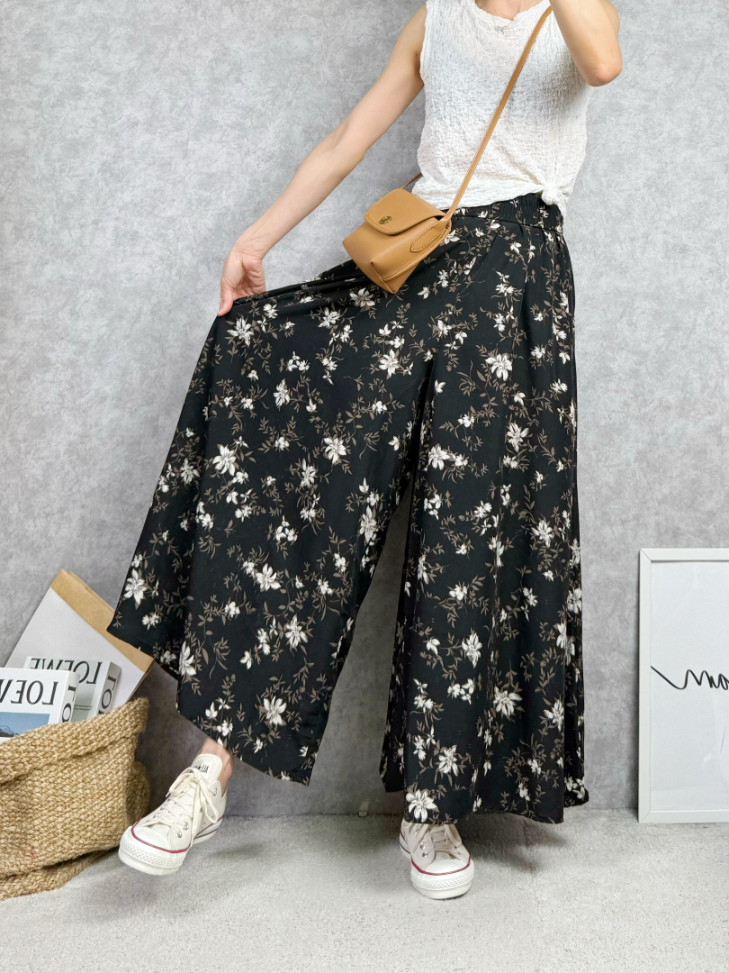 風吹會有一點流動感的花褲裙 ⚡️搶手貨 新登場⚡️