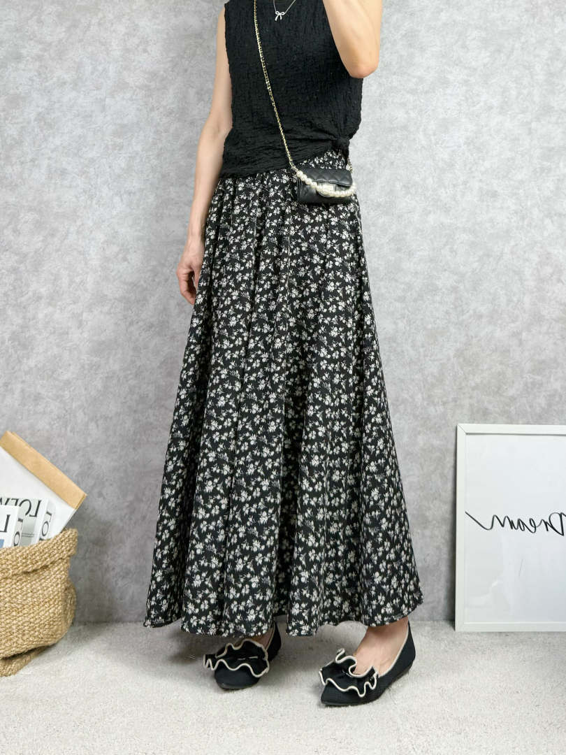 風吹會有一點流動感的花褲裙 ⚡️搶手貨 新登場⚡️