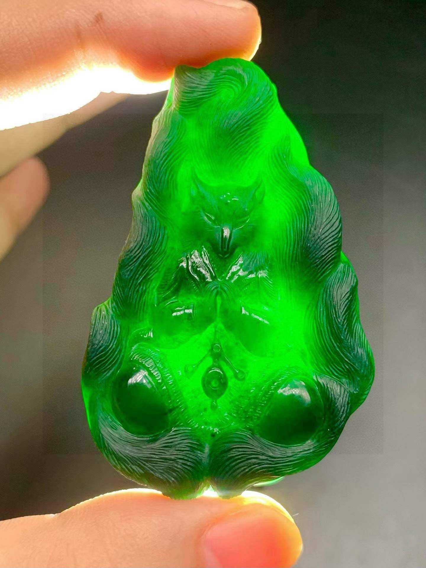 414592 翡翠墨翠九尾狐仙