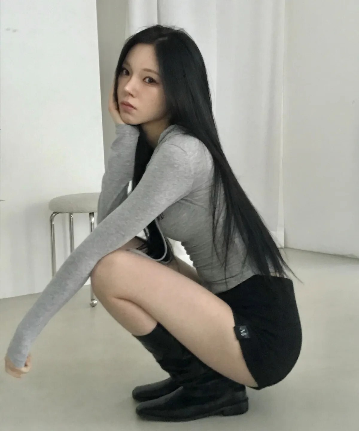 【OWN】MUCENT 休閒 螺紋 針織 修身 短褲 單一尺寸 女款 小LOGO 黑色 白色 灰色 咖啡色