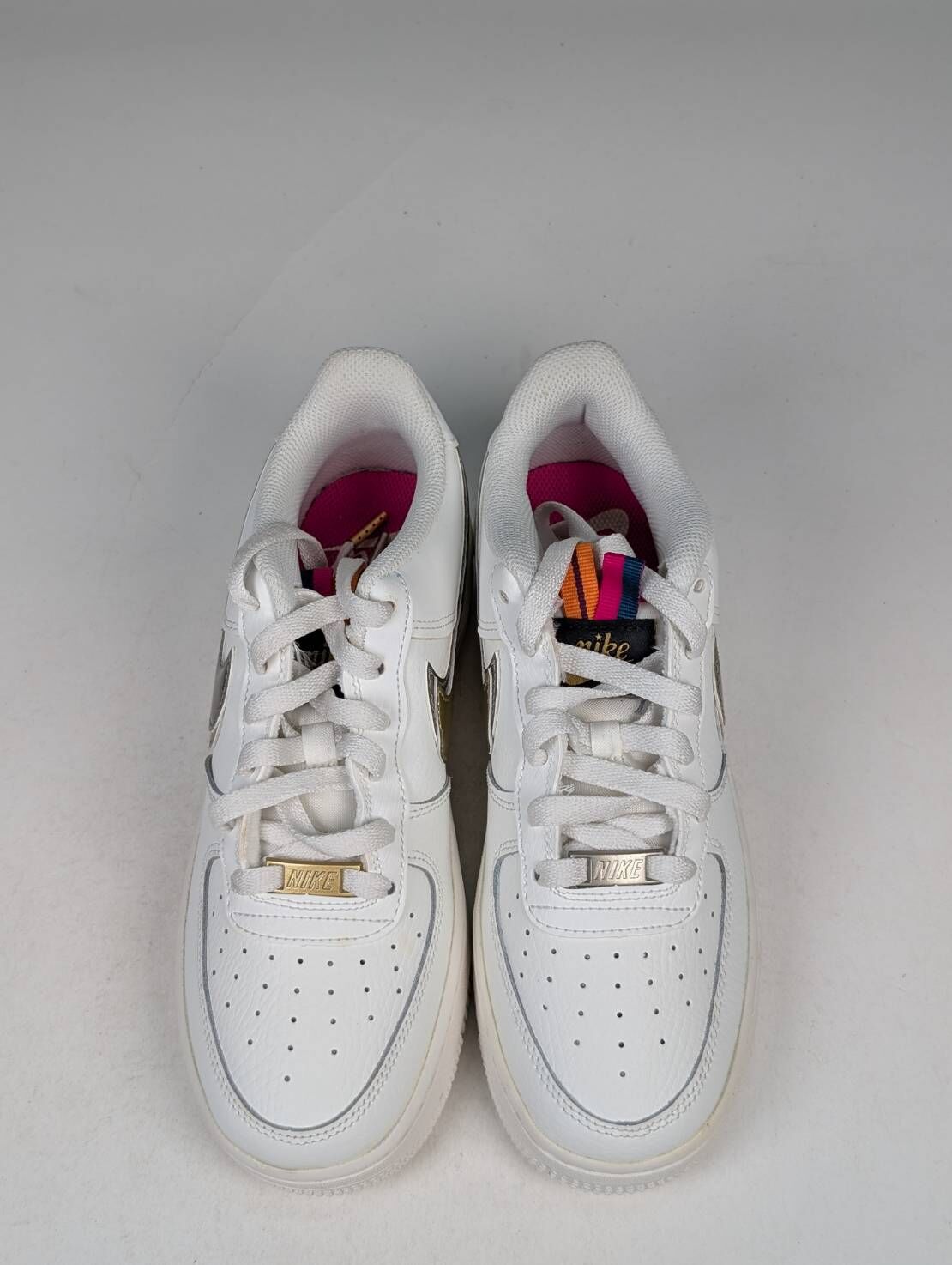 微瑕疵-左右腳鞋面泛黃色差 DH9595-001 6Y Nike Air Force 1 1s Double Up On The Pull Tabs Swooshes 雙層勾勾 米白 金 女款