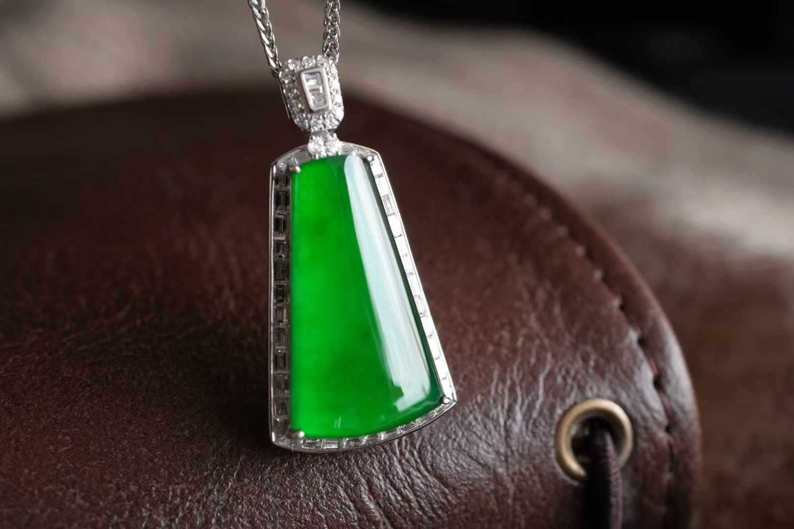 翡翠冰辣陽綠無事牌吊墜,天然翡翠A玉, 緬甸玉, Jade, Jadeite