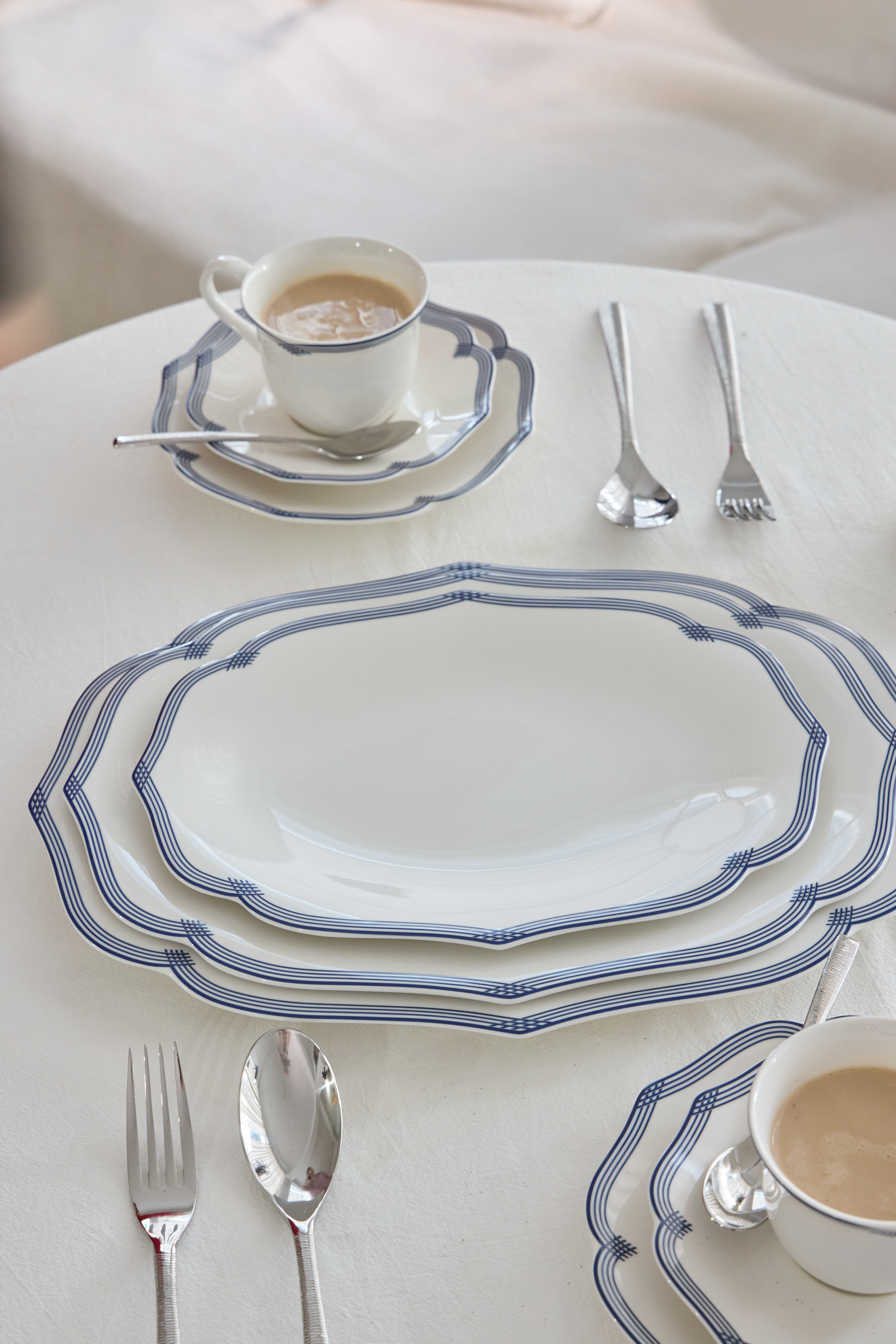 ROYAL PORCELAIN ｜Arabesque 系列 - 餐盤 39cm