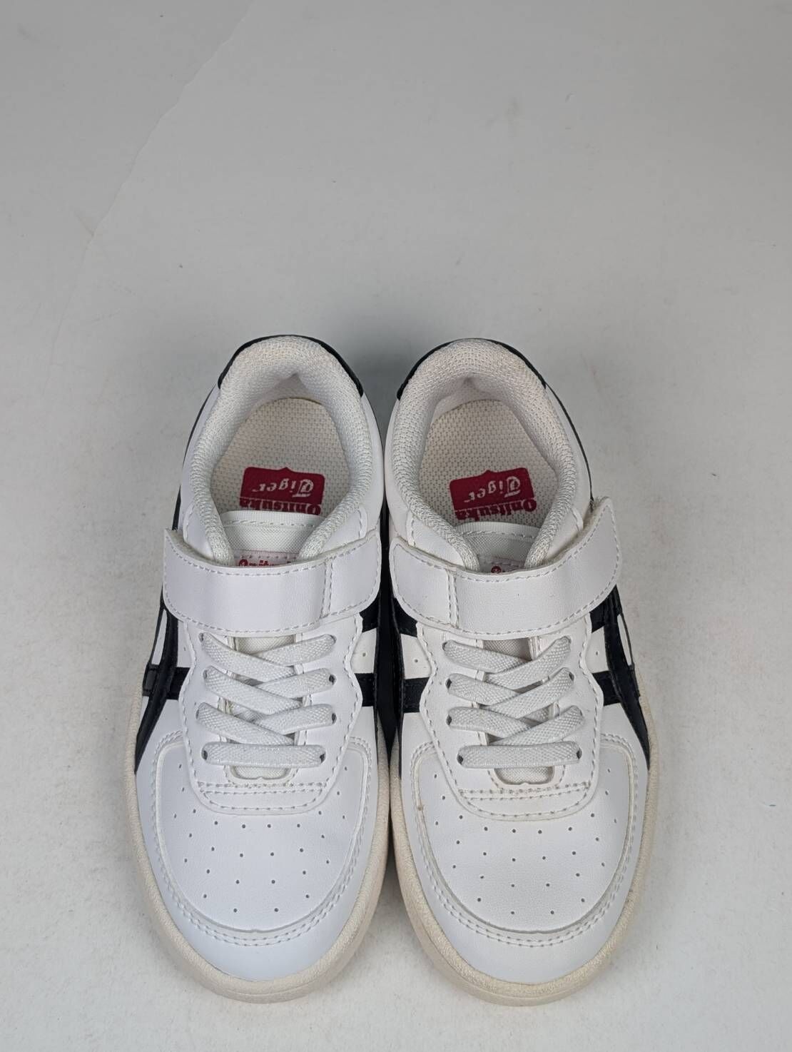 微瑕疵-左右腳明顯色差 1184A022-101 18.5CM OnitsukaTiger GSM PS 中童鞋 白黑