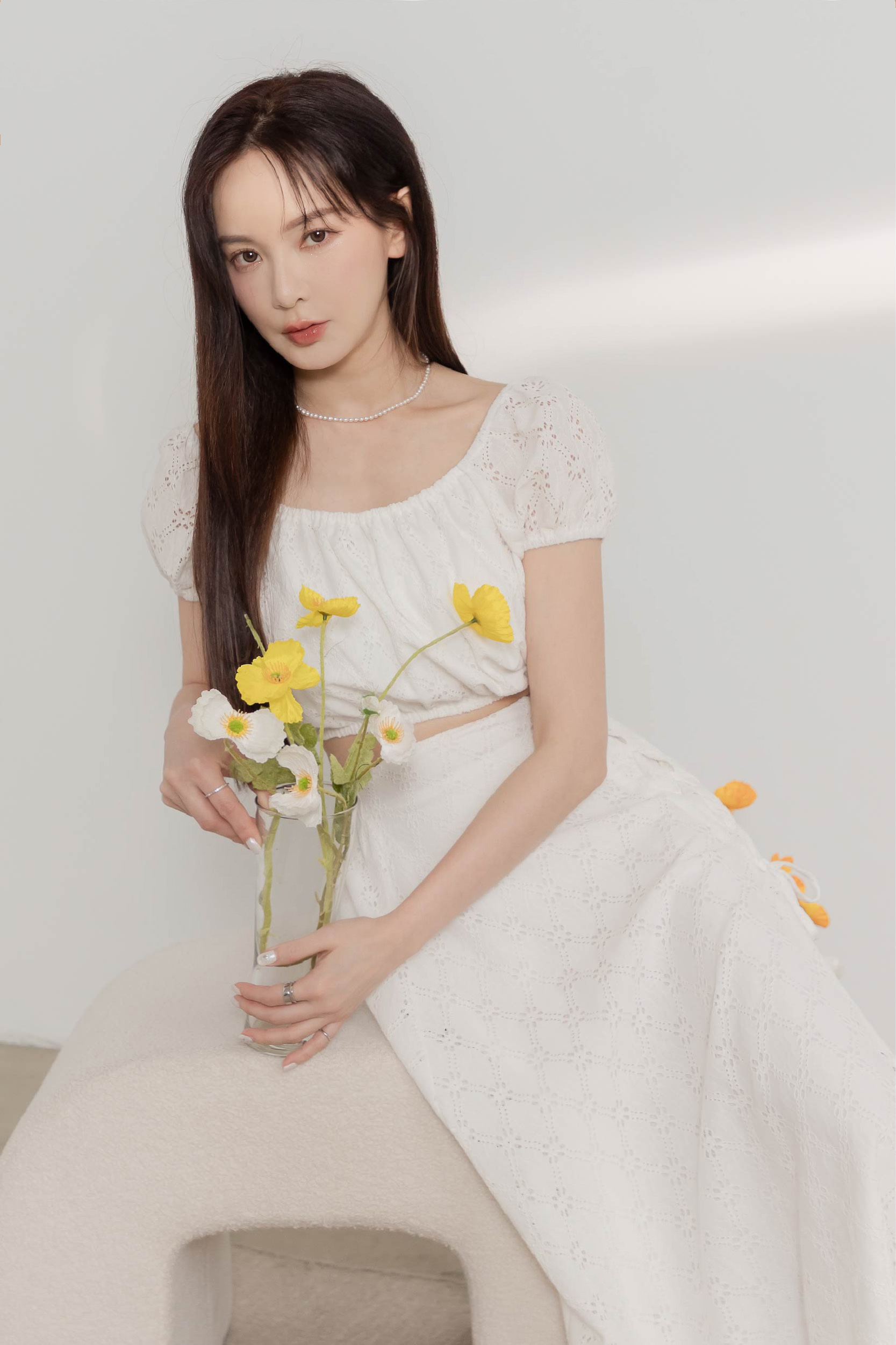 緹花公主袖裙襬開衩兩件式套裝