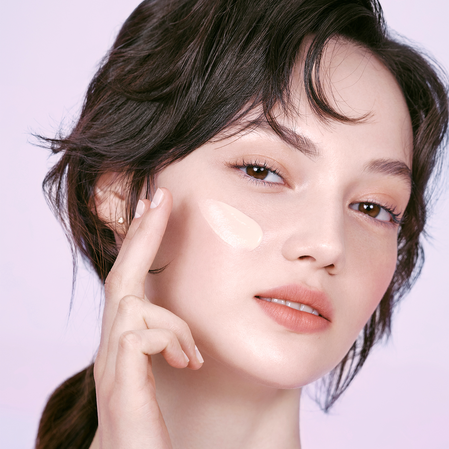 YU031 DEAR DAHLIA PRIME LAYER BLURRING PRIMER 35g SPF30 / PA+++ EXP:2027.07