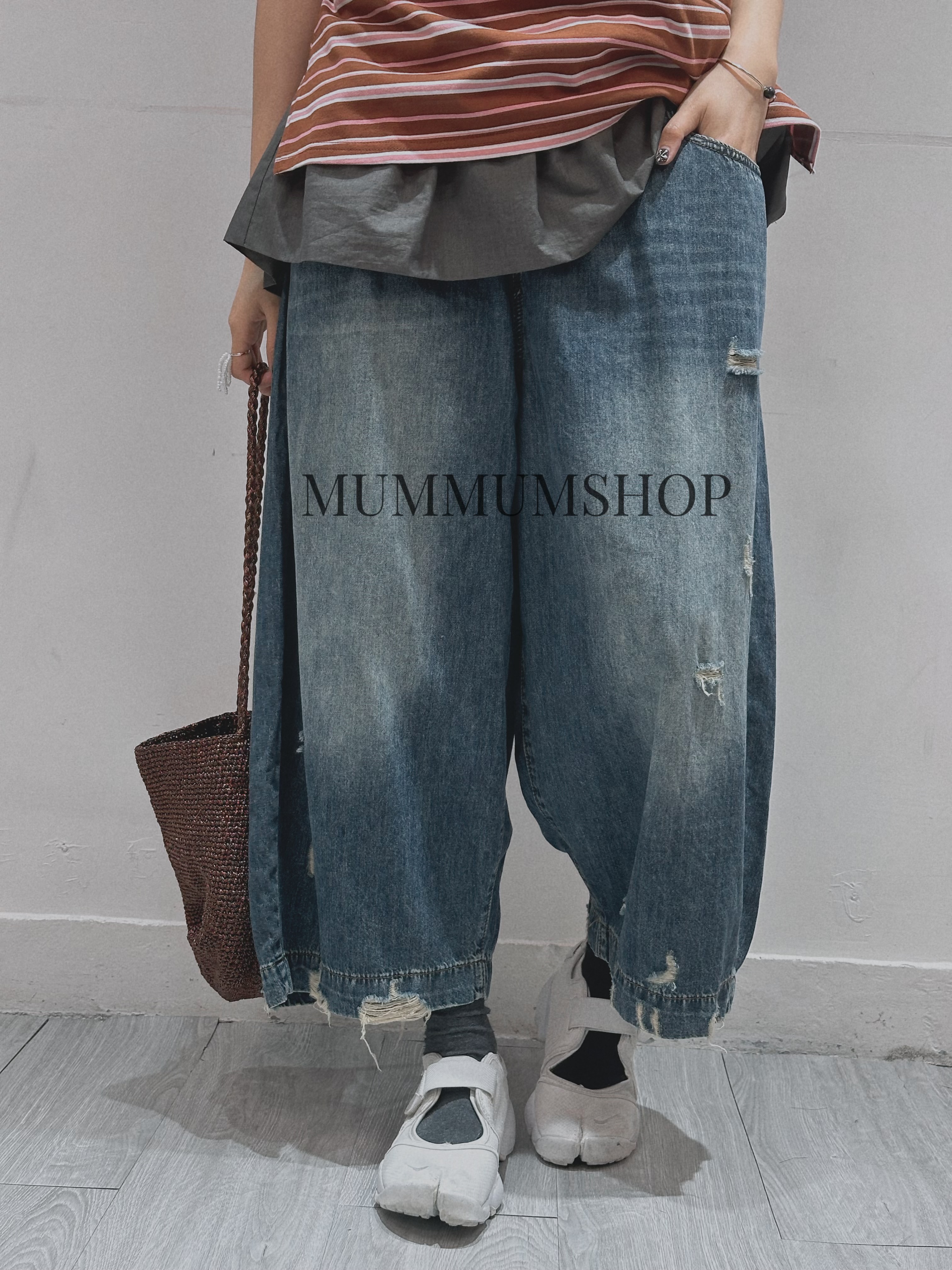 03734a/有刮痕破爛牛仔褲 28-42/46/35