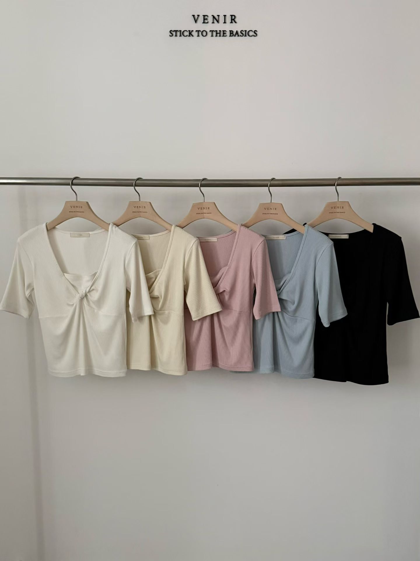 VR6112 抓皺扭結心口上衣