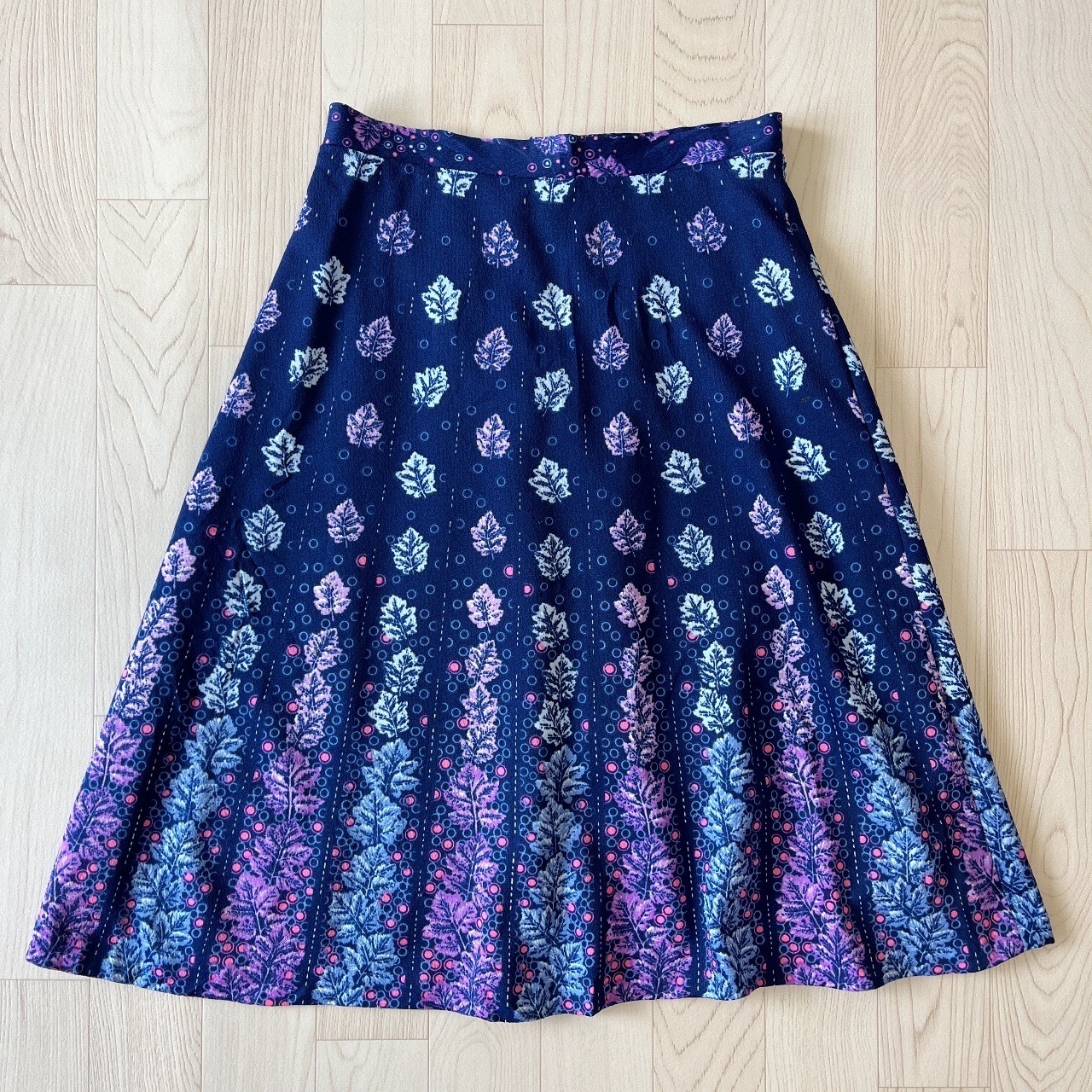 C&A西德製深藍色落葉圖案半裙