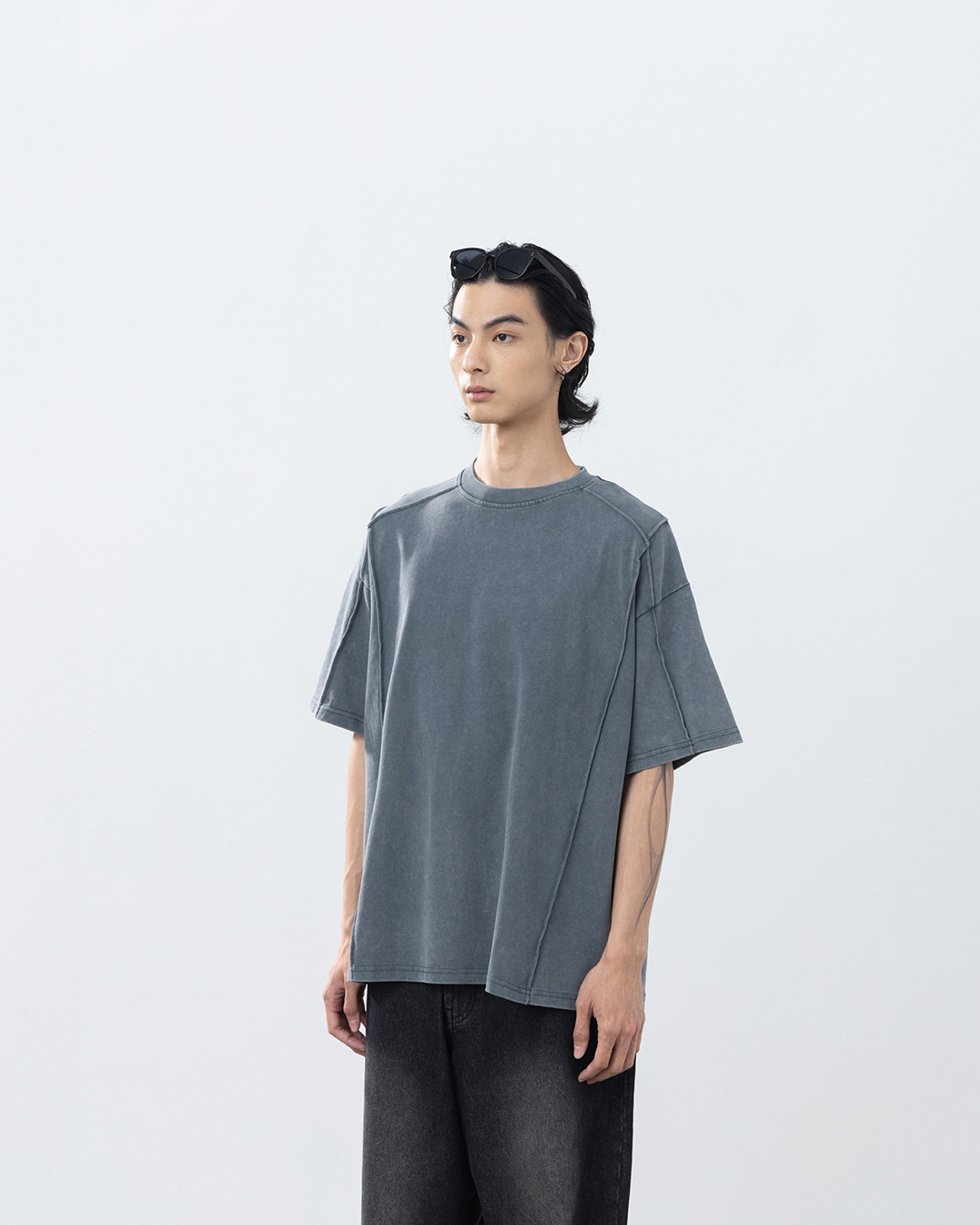Men's Wide-Sleeve Short-Sleeve Top with Washed Finish - Gray (S/M/L/XL)【01190331】in stock+pre-order