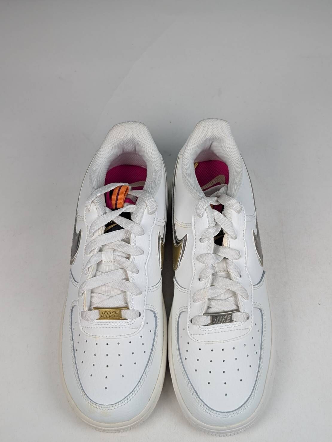 微瑕疵-左右腳鞋面泛黃右腳中底泛黃 DH9595-001 6.5Y Nike Air Force 1 1s Double Up On The Pull Tabs Swooshes 雙層勾勾 米白 金 女款