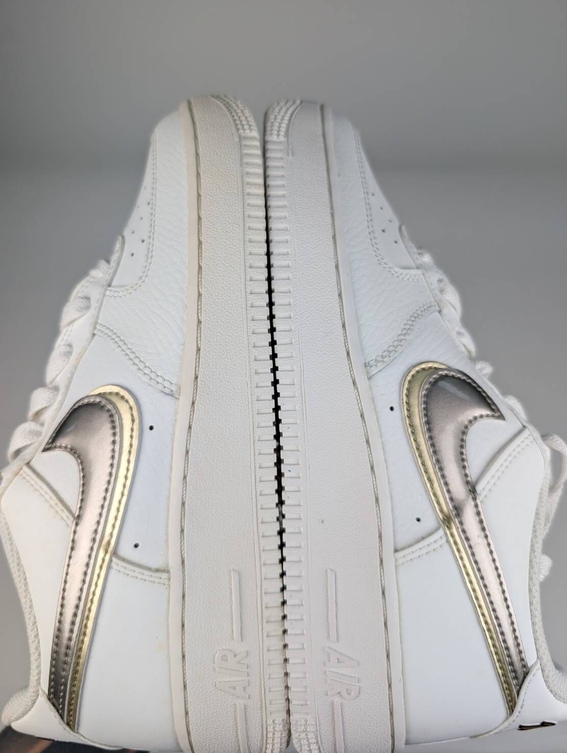 微瑕疵-左右腳鞋面泛黃右腳中底泛黃 DH9595-001 6.5Y Nike Air Force 1 1s Double Up On The Pull Tabs Swooshes 雙層勾勾 米白 金 女款