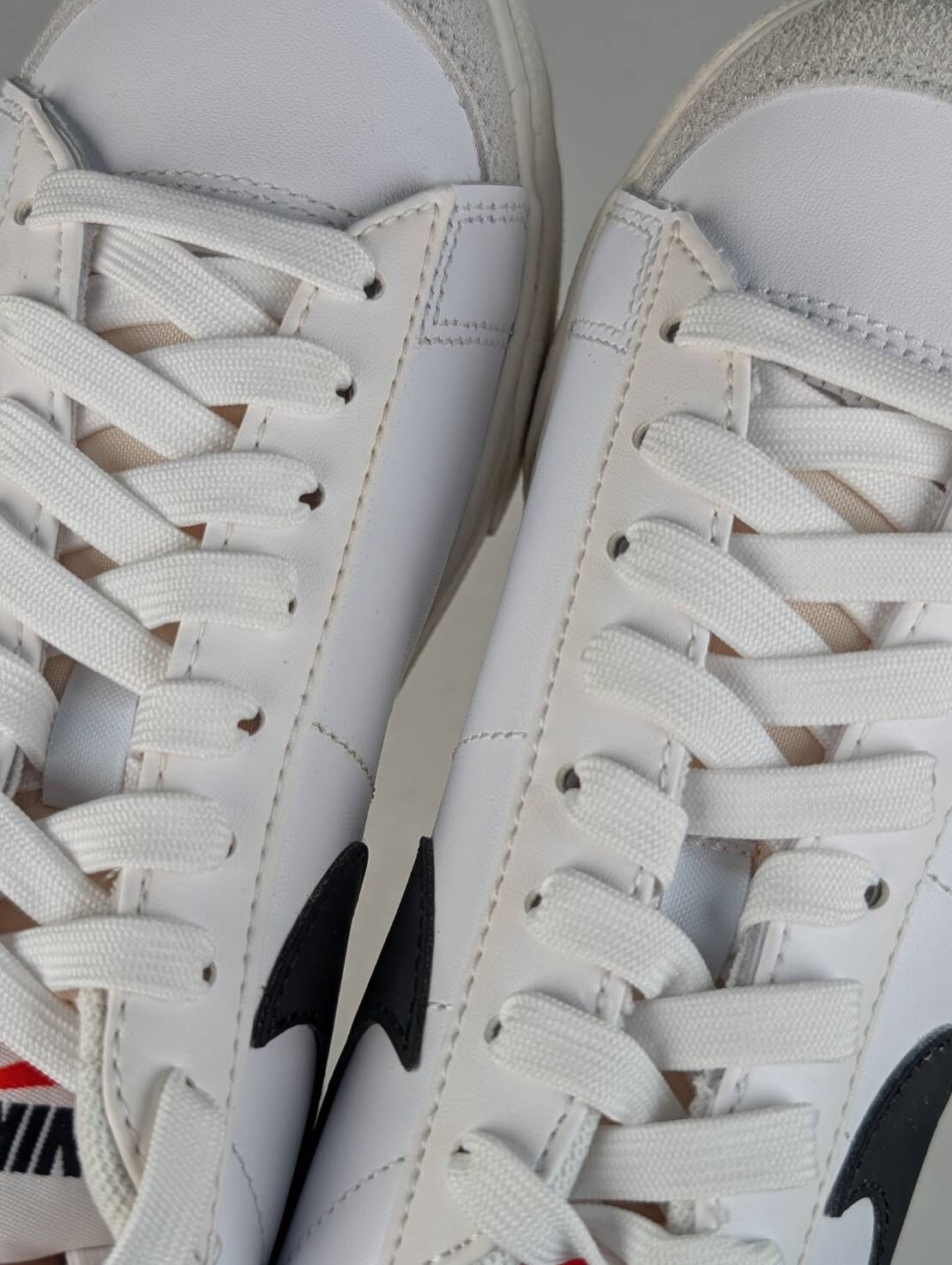 微瑕疵-左右腳泛黃右腳外側磨損 DJ0292-101 W8 NIKE BLAZER LOW 奶油白 黑白 經典 厚底 增高 女鞋