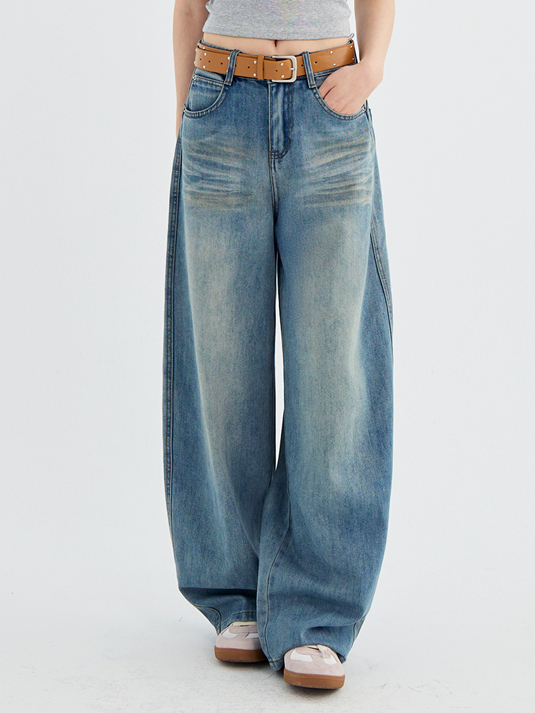 設計款水洗牛仔寬褲(附腰帶)