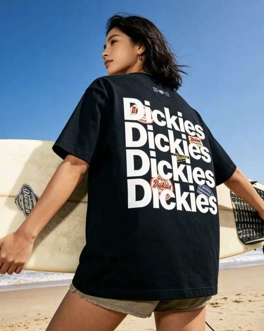 『預購商品』Dickies 美式復古LOGO貼紙 寬鬆短踢 PA-0381-DX02-DK158
