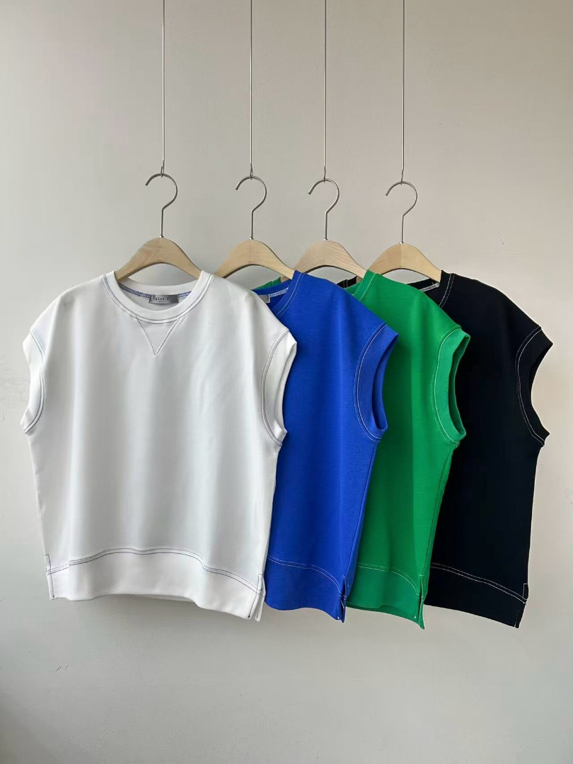 簡約優雅的百搭素T