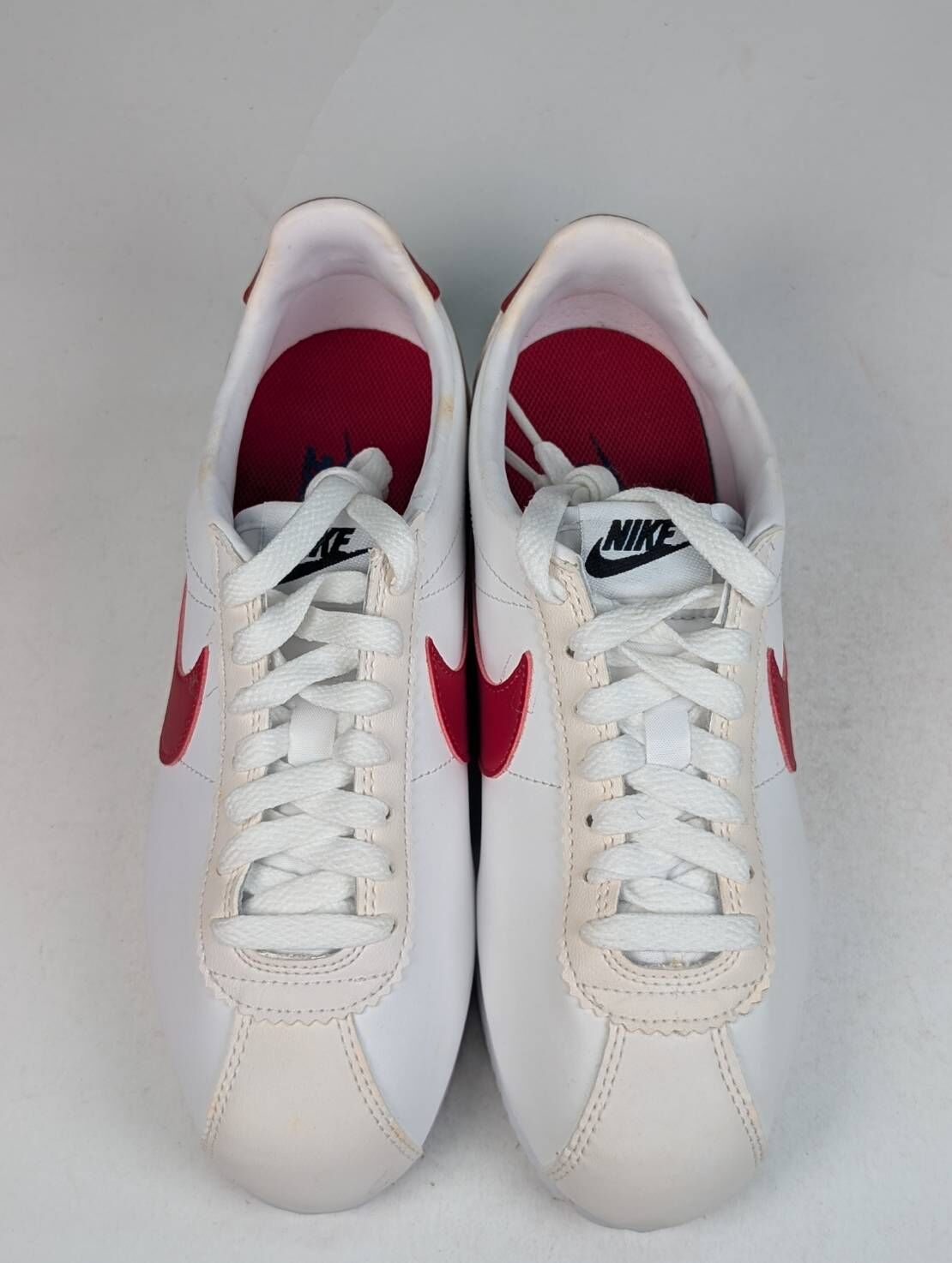 微瑕疵-左右腳鞋面鞋口泛黃 807471-103 W7 NIKE Wmns Classic Cortez Leather 男女鞋阿甘 白黑紅 阿甘 皮革