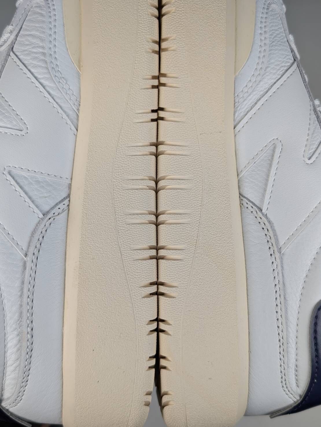 微瑕疵-左右腳中底泛黃 CT302LC M7 New Balance CT302 White NB 厚底 復古鞋 白紫 女款