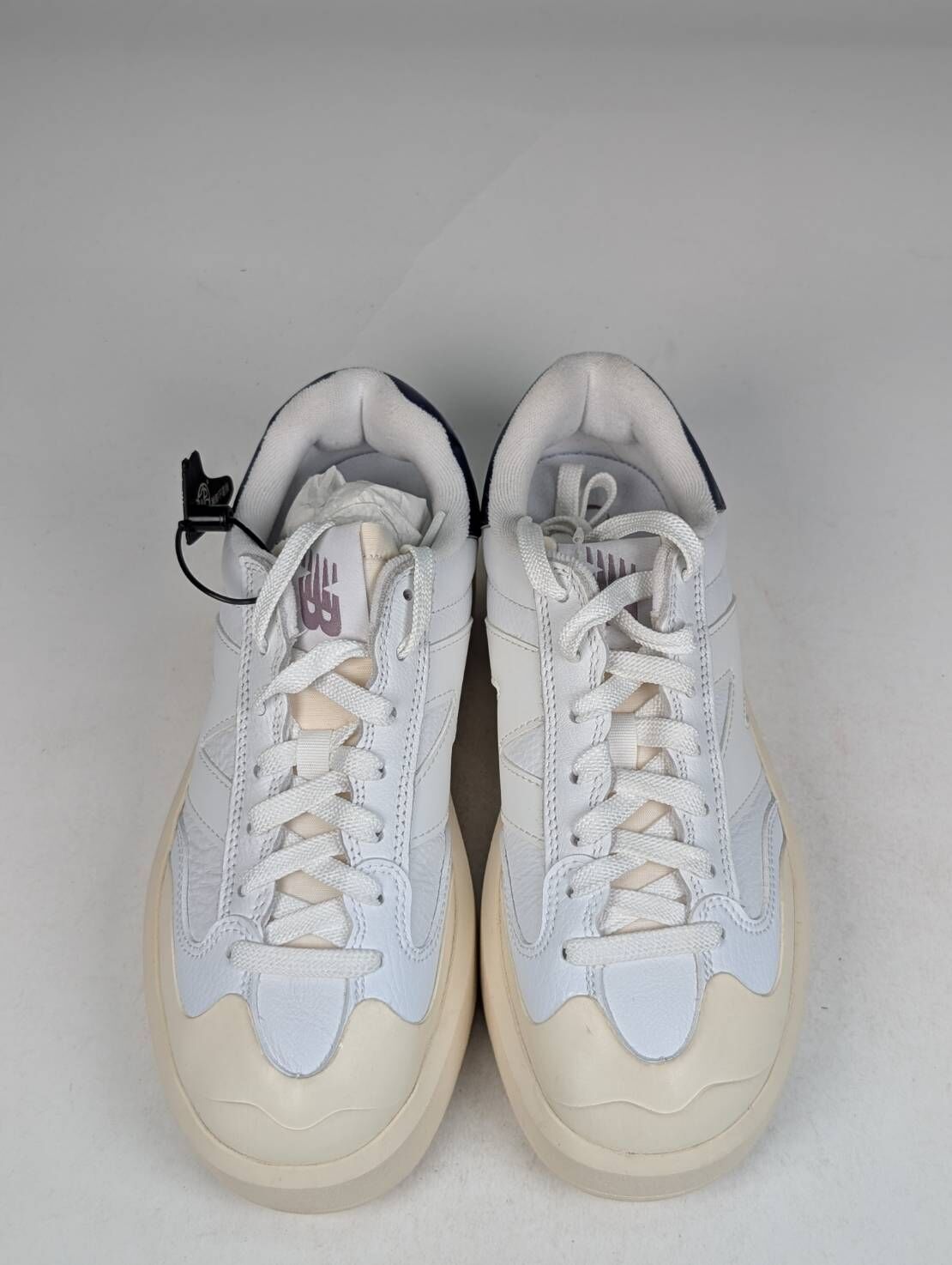 微瑕疵-左右腳中底泛黃內側色差鞋盒破損 CT302LC M6 New Balance CT302 White NB 厚底 復古鞋 白紫 女款