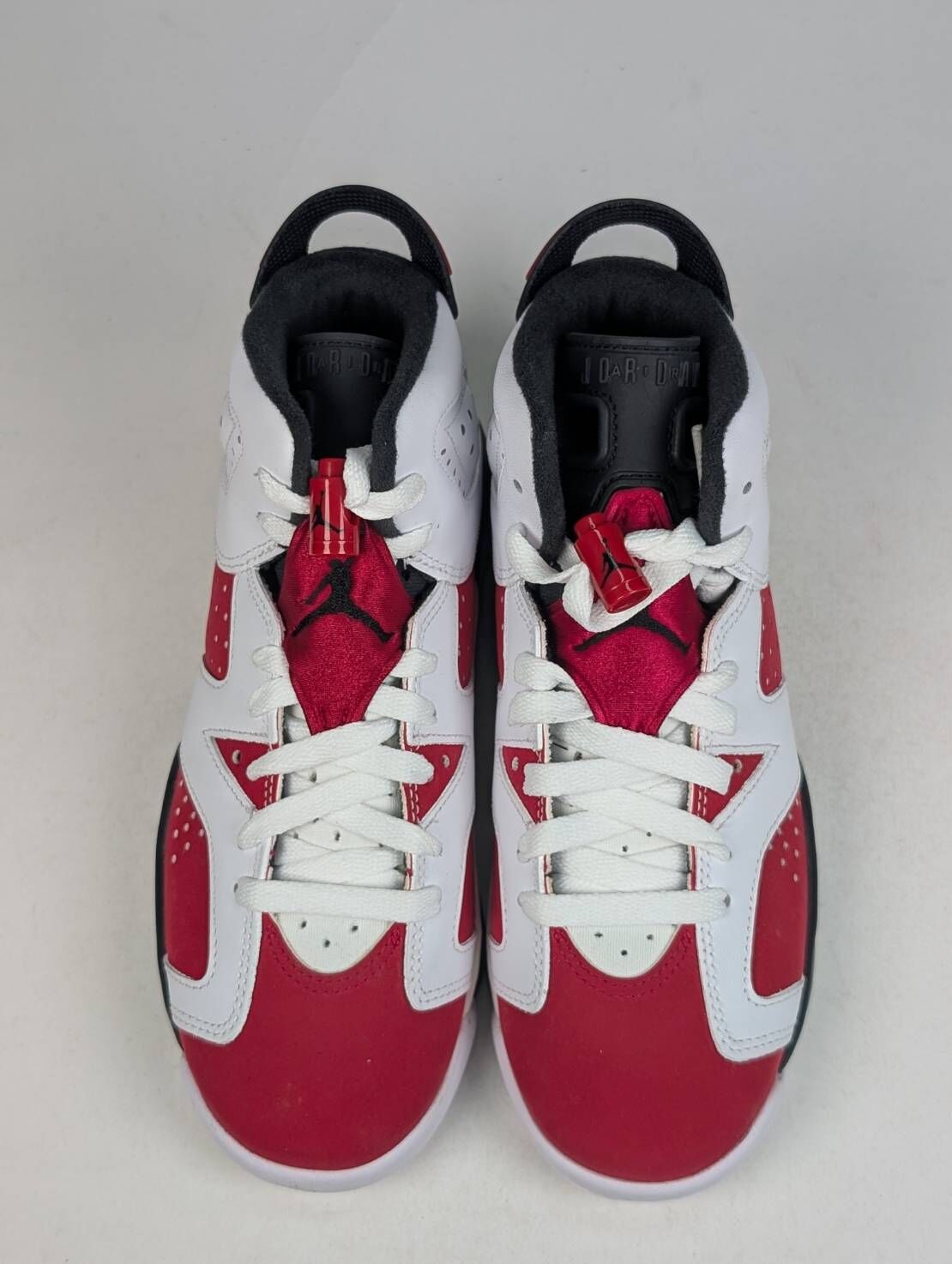 微瑕疵-左右腳中底泛黃色差 384665-106 4.5Y Jordan 6 Retro Carmine 2021 (GS)