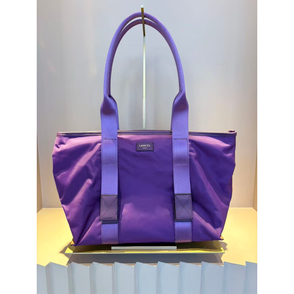 FRA-GGG0428-633 Mistral M A13995 Purple (A34)