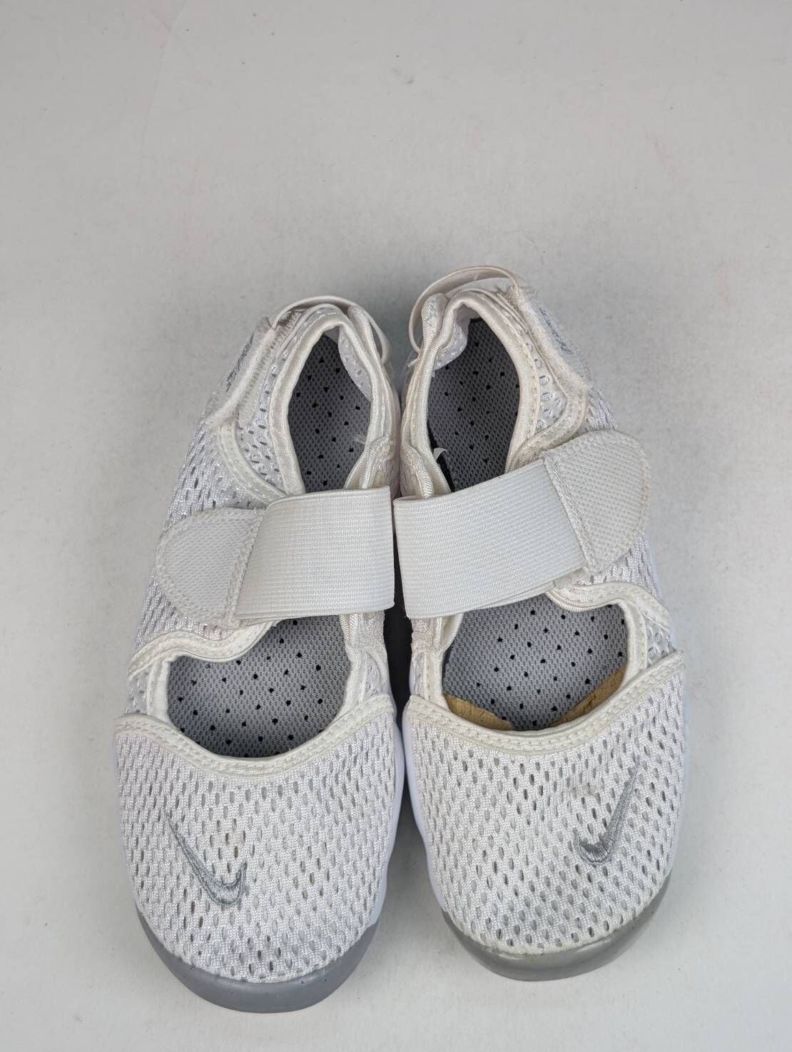 微瑕疵-左右鞋面後跟泛黃 322359-111 2Y NIKE AIR RIFT GS 女款大童忍者鞋