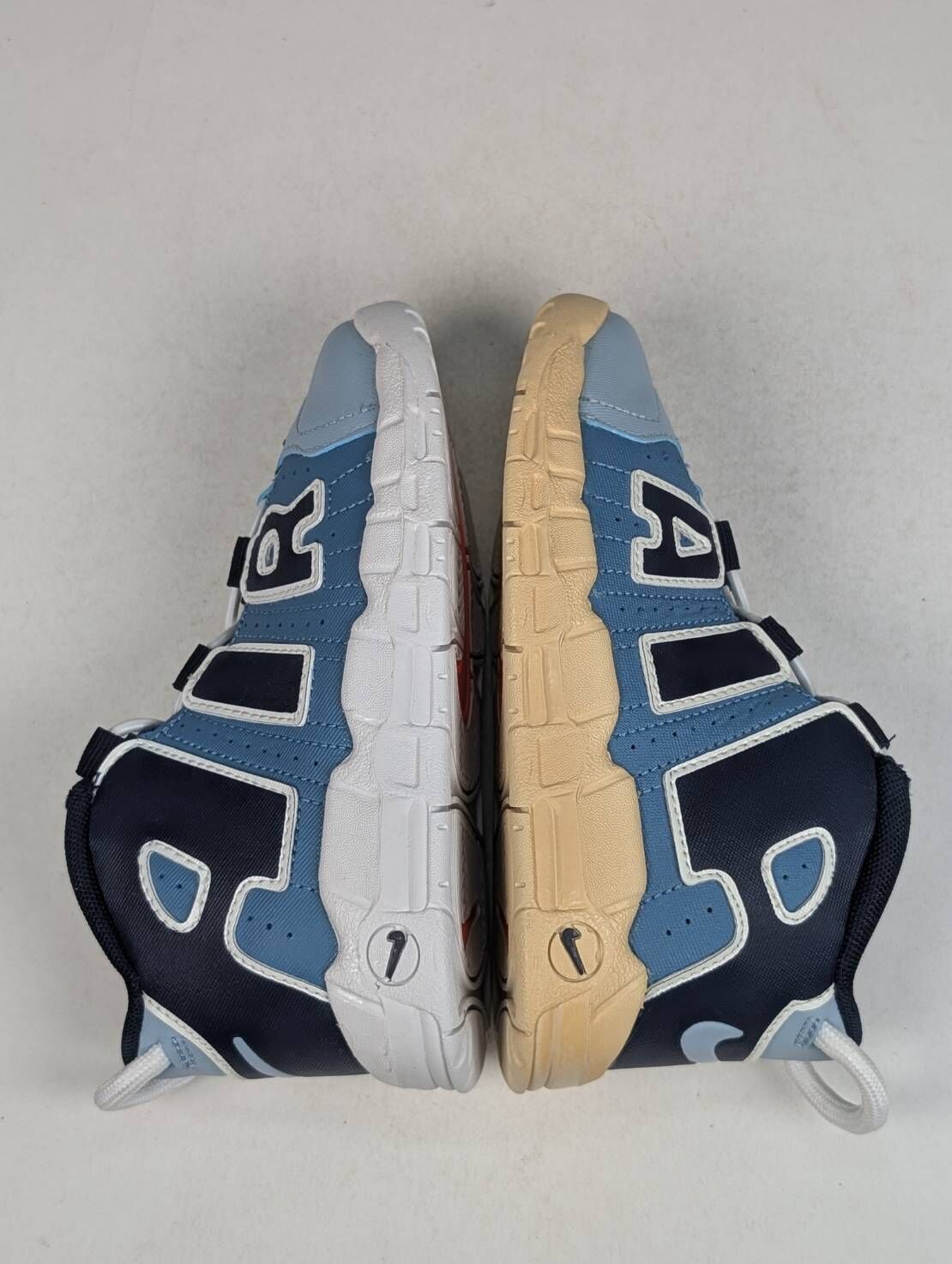微瑕疵-左腳中底鞋底泛黃 CK0825-404 10C Air More Uptempo BT Denim牛仔鞋面 小童鞋