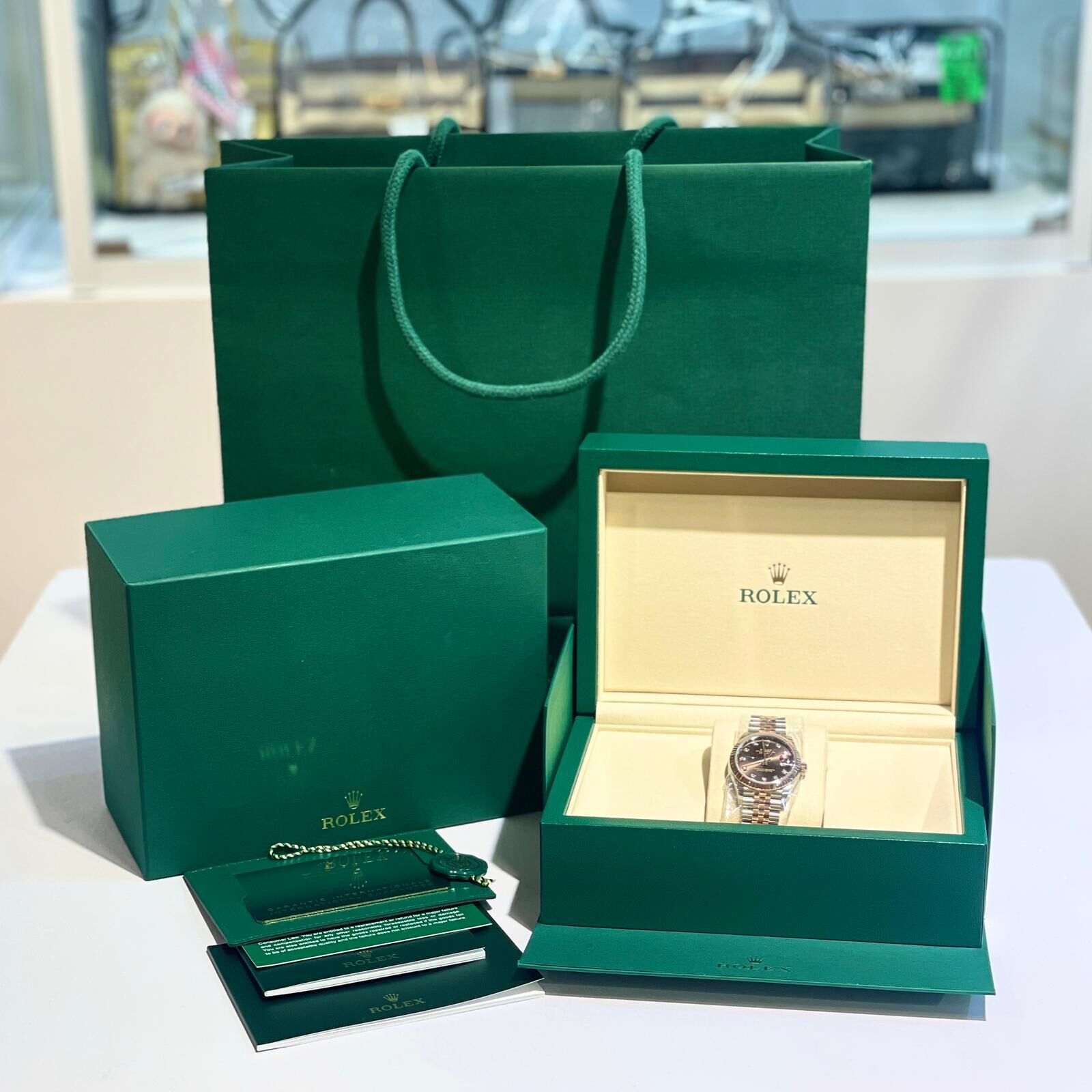 全新Rolex Datejust 31mm Chocolate鑽石錶面珠帶 27827IG #勞力士手錶 #BRAND NEW #香榭站正品