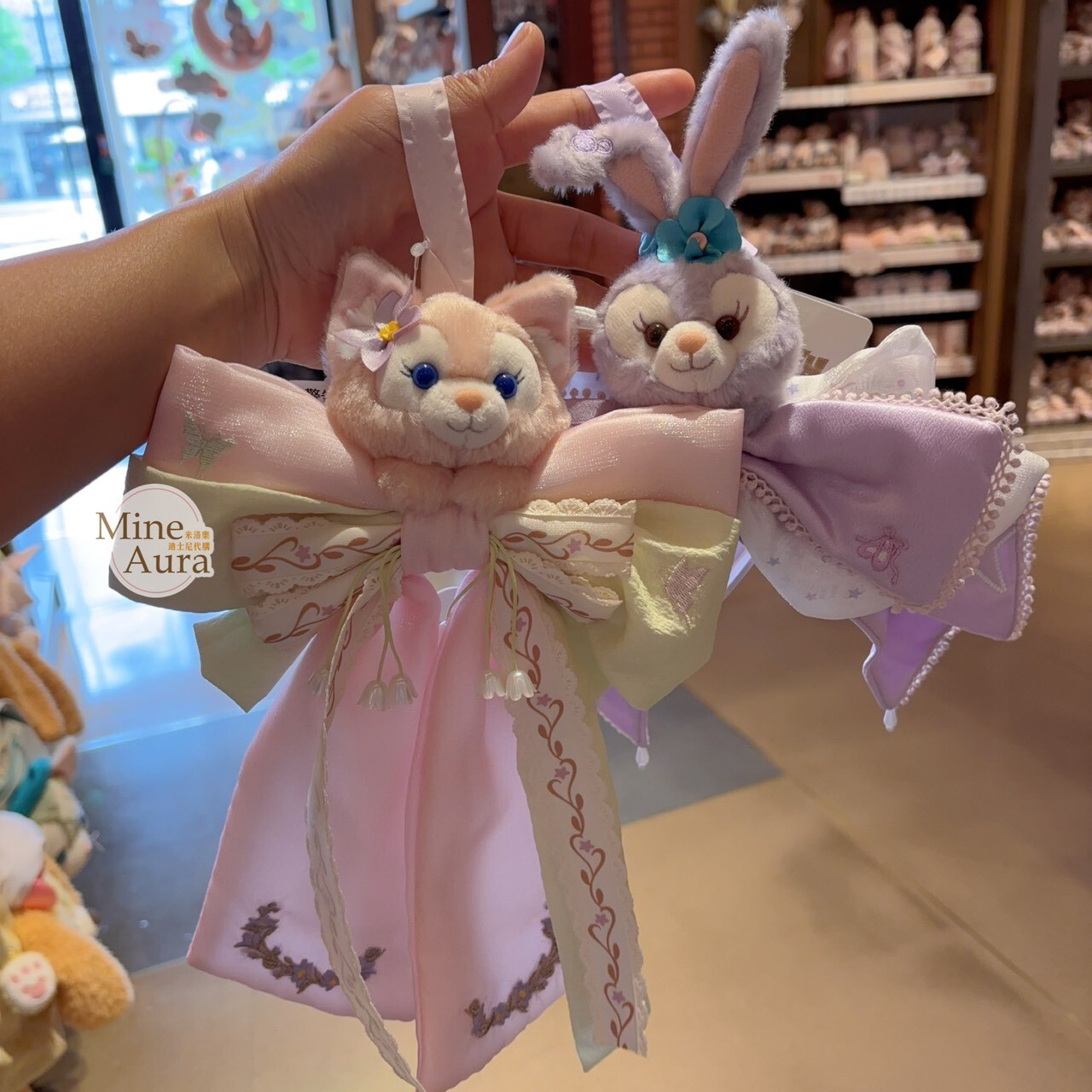 雪莉玫 ShellieMay 絨毛大頭 蝴蝶結造型 掛飾 擺飾品 -上海迪士尼樂園