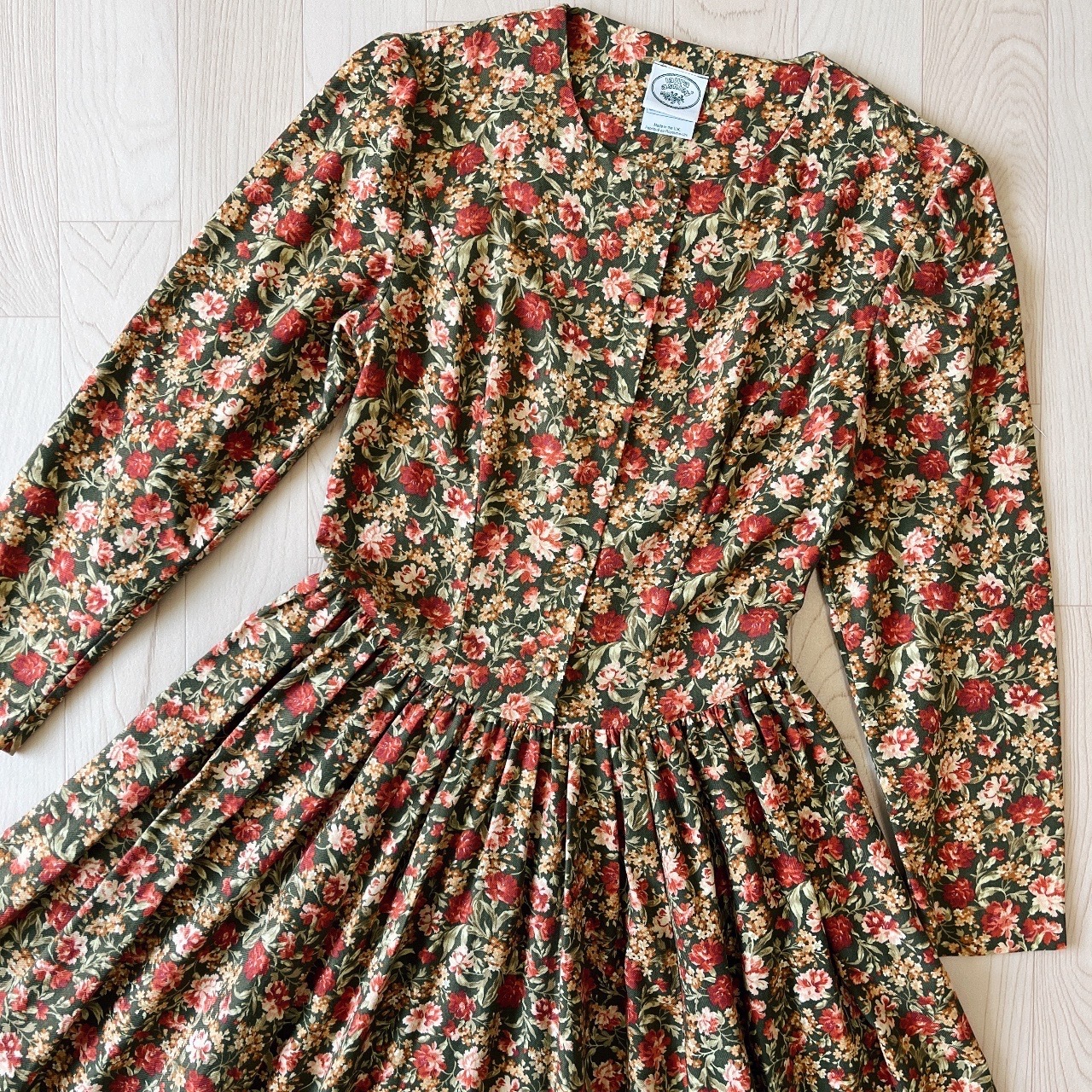 Laura Ashley英國製墨綠色古著花卉連身裙