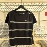 [S] KARL LAGERFELD BLACK KARL SCRIPT TEE WITH PEARL TRIM, L6TH7823-BLK (SKL1604)