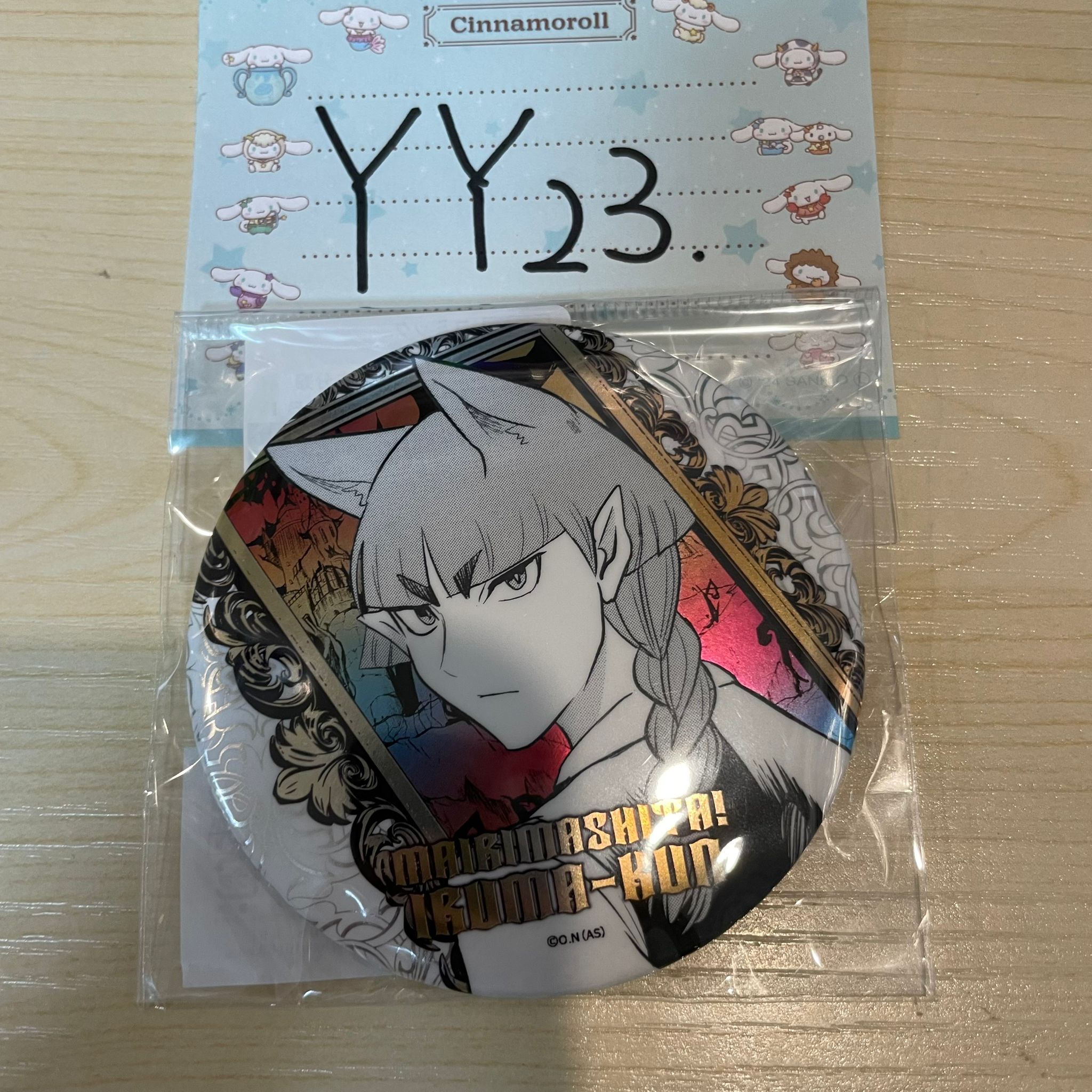 入間同學入魔了！ OPERA 襟章 #YY23