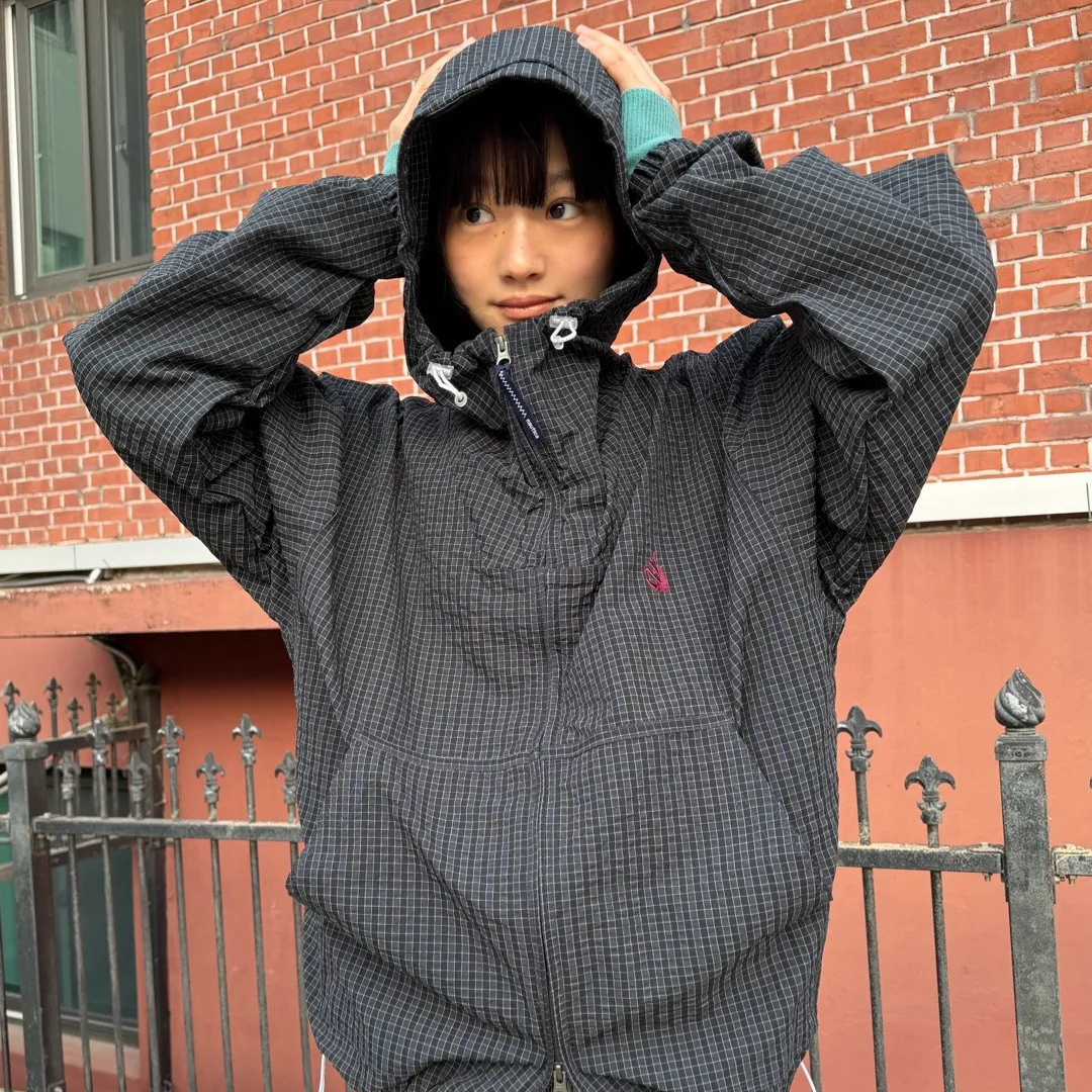 "代購" NAUTICA 輕量抗UV 防潑水連帽風衣