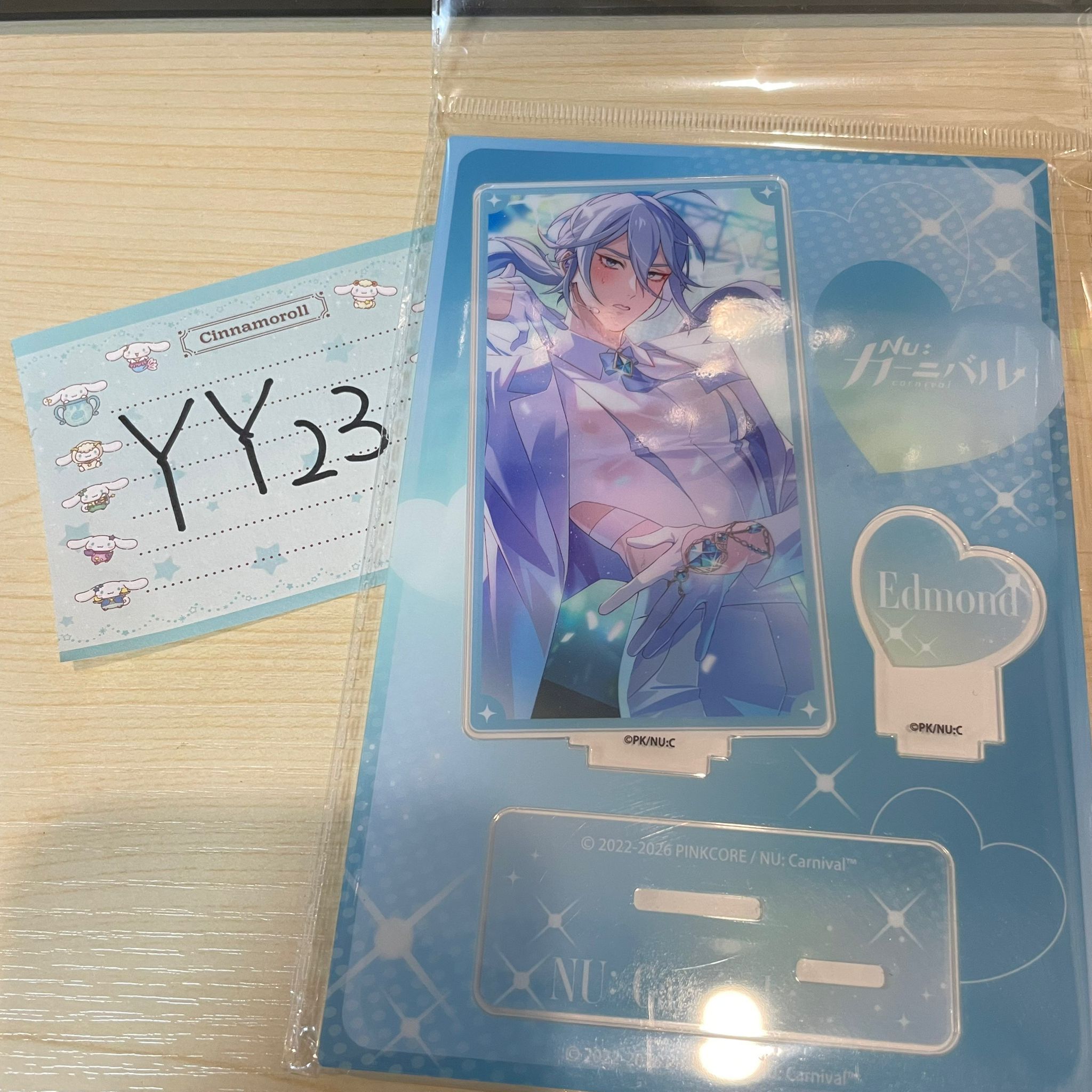 新世界狂歡 Edmond 立牌 #YY23