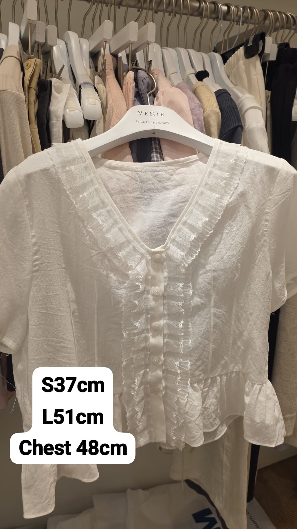 VR6109 蕾絲花邊鈕扣上衣