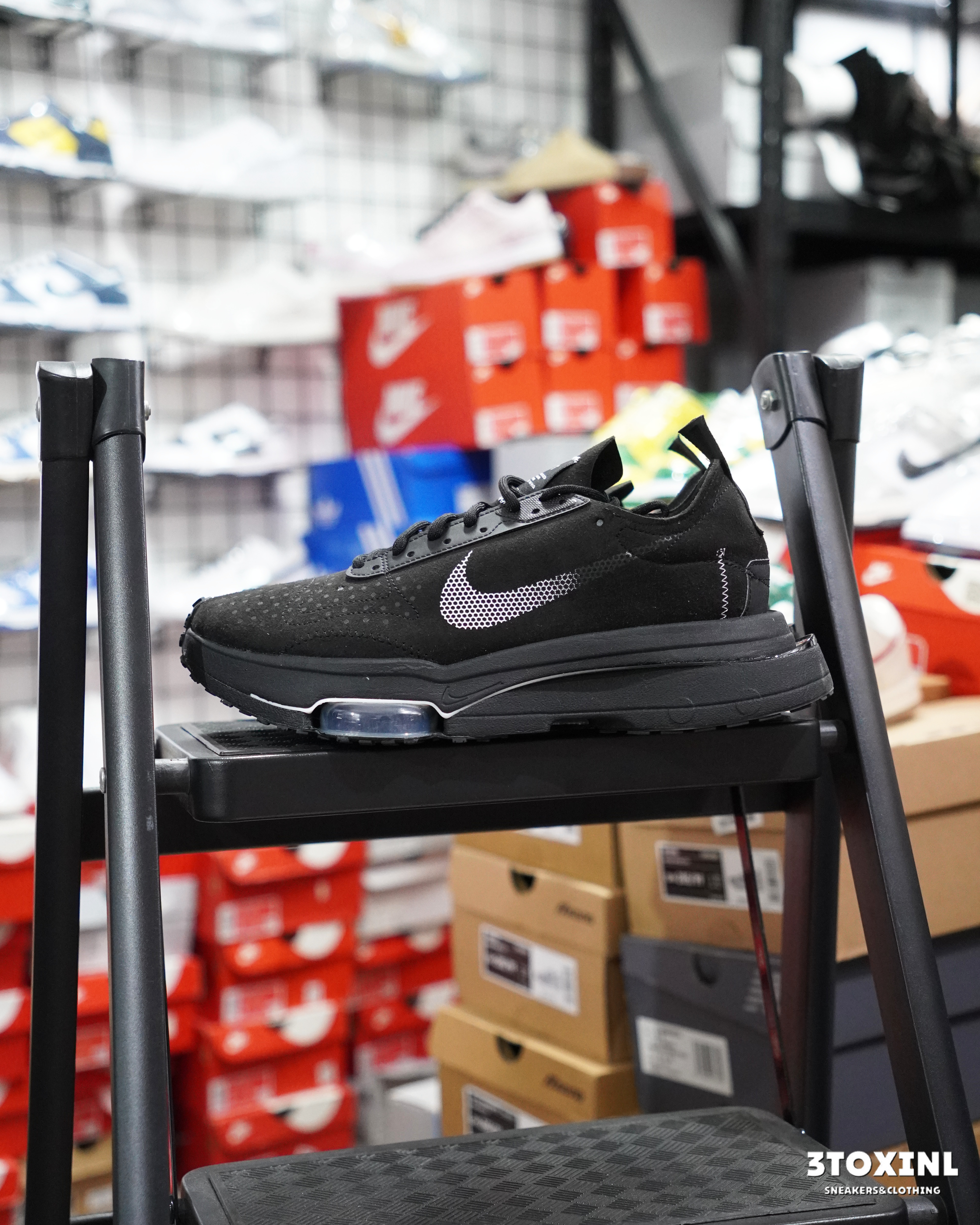(預訂) Nike Air Zoom-Type - Black White
