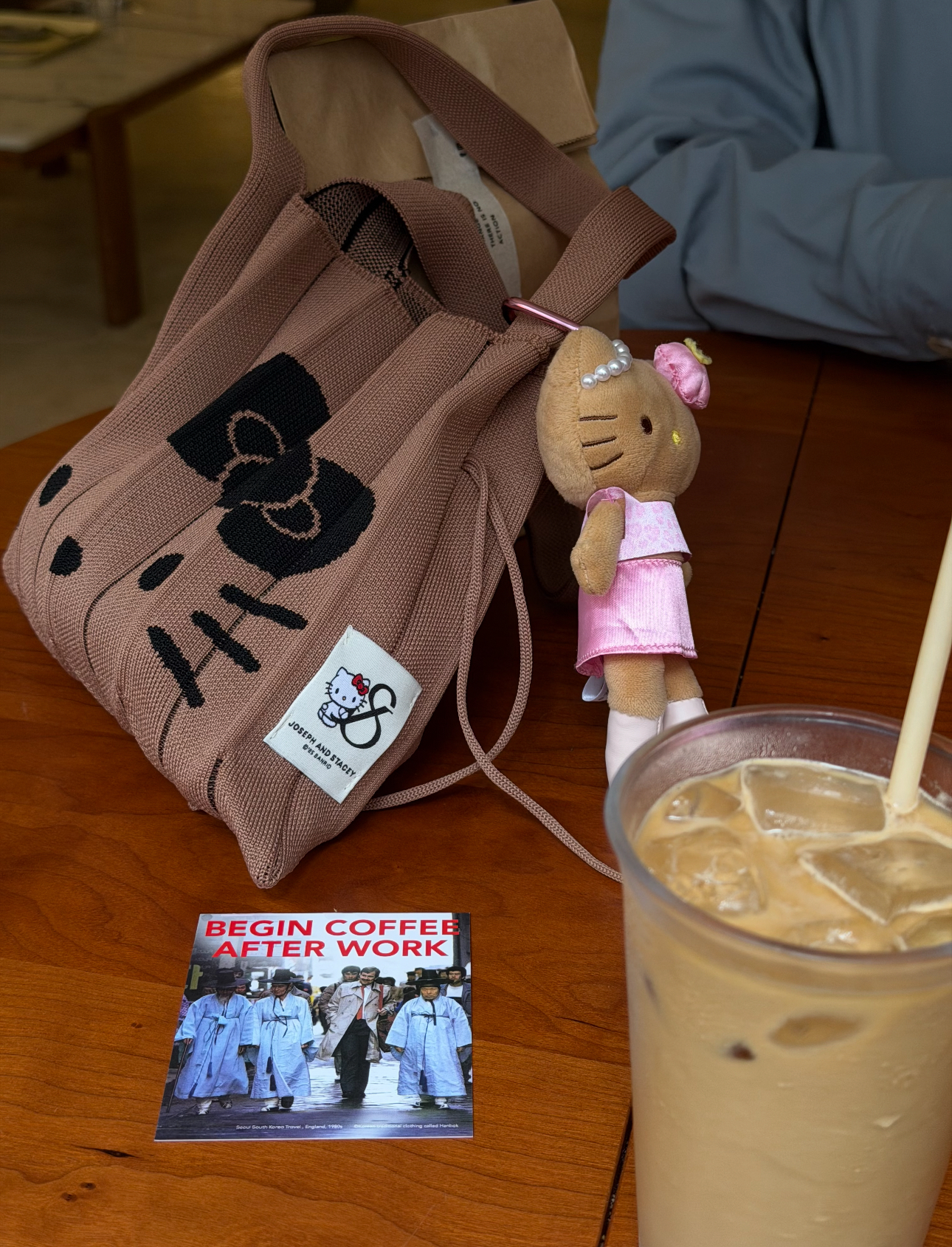 【 5/1收單 】JOSEPH AND STACEY 針織百褶包S號 - Hello Kitty 聯名限定版