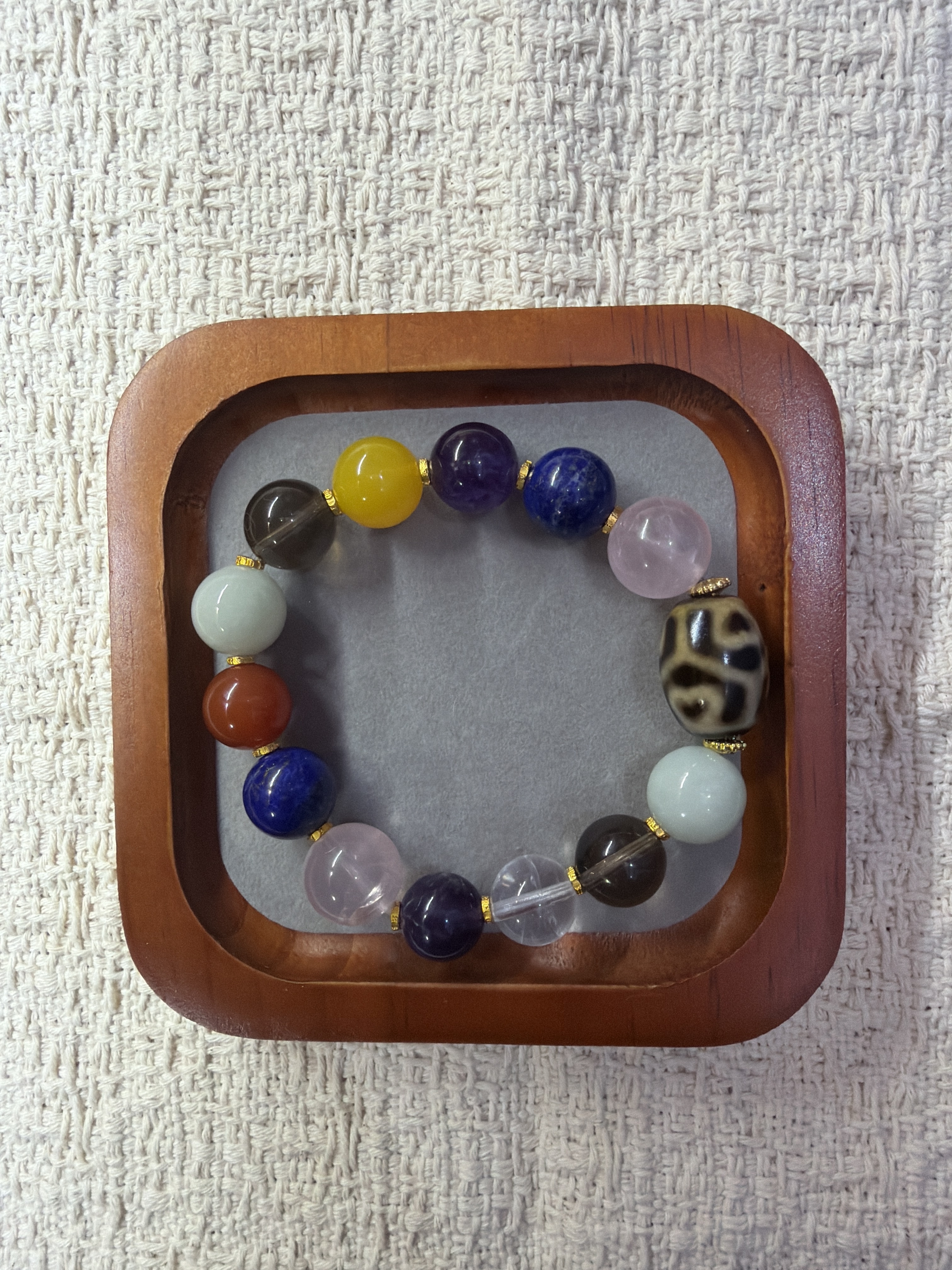 SK60 五行調和助運偏財龍甲六眼五行天珠手串 (D69)