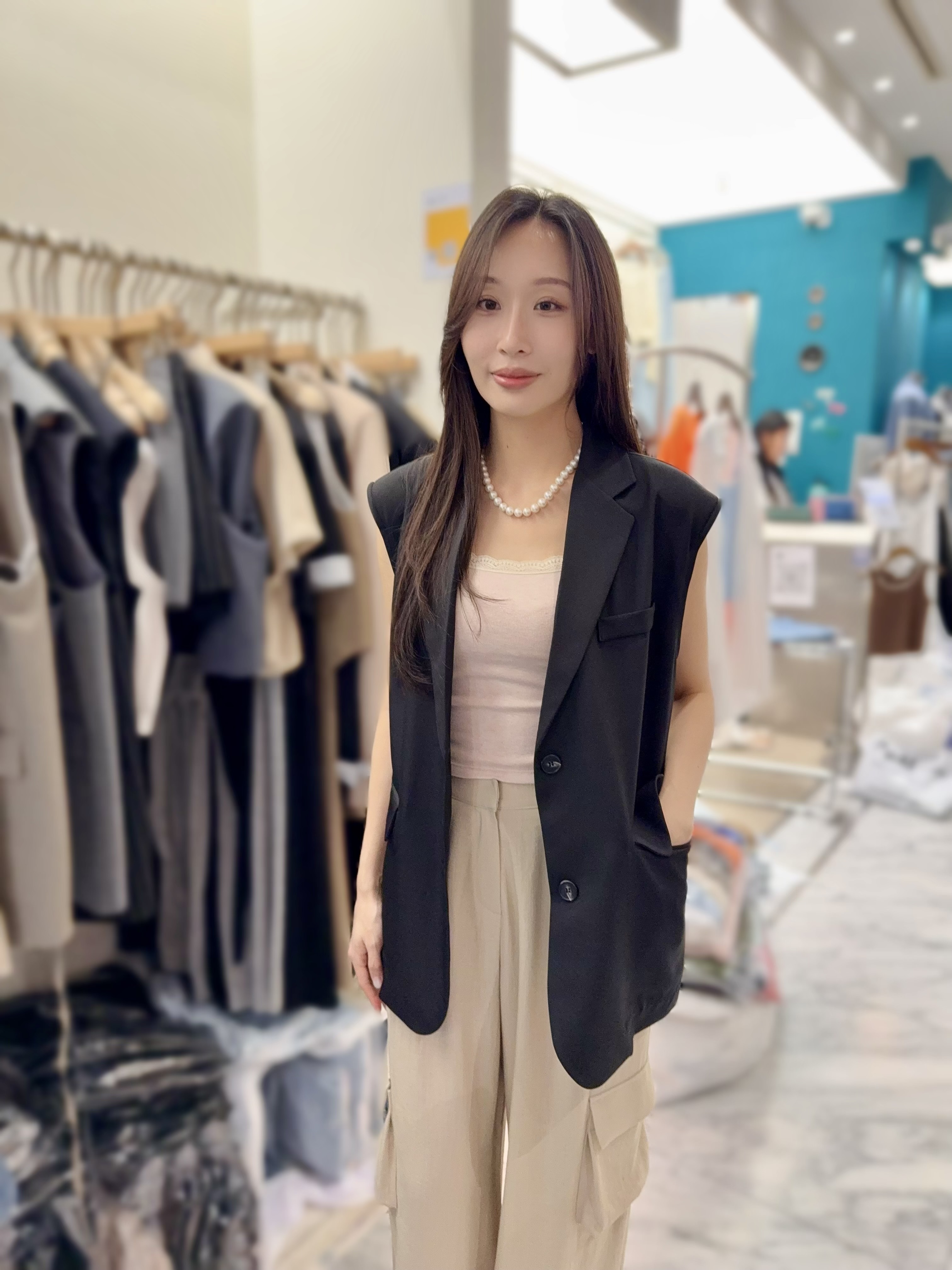 SU11 胸 44 長 28.5  $659 (一口價)